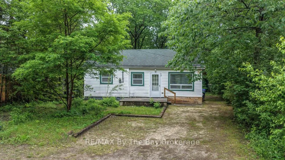 Photo 20 of 13 5th Lane, Wasaga Beach — HOMEH