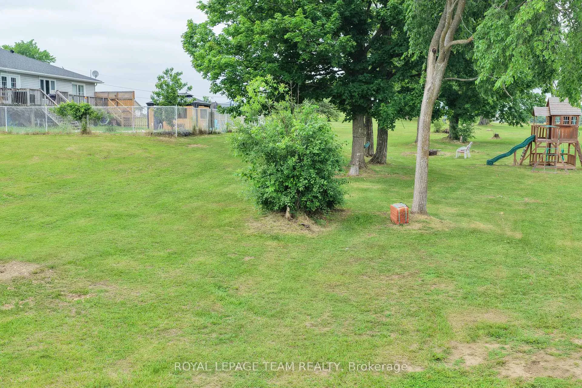 Photo 5 of 281 Bristow Dr, Montague, Montague Twp — HOMEH