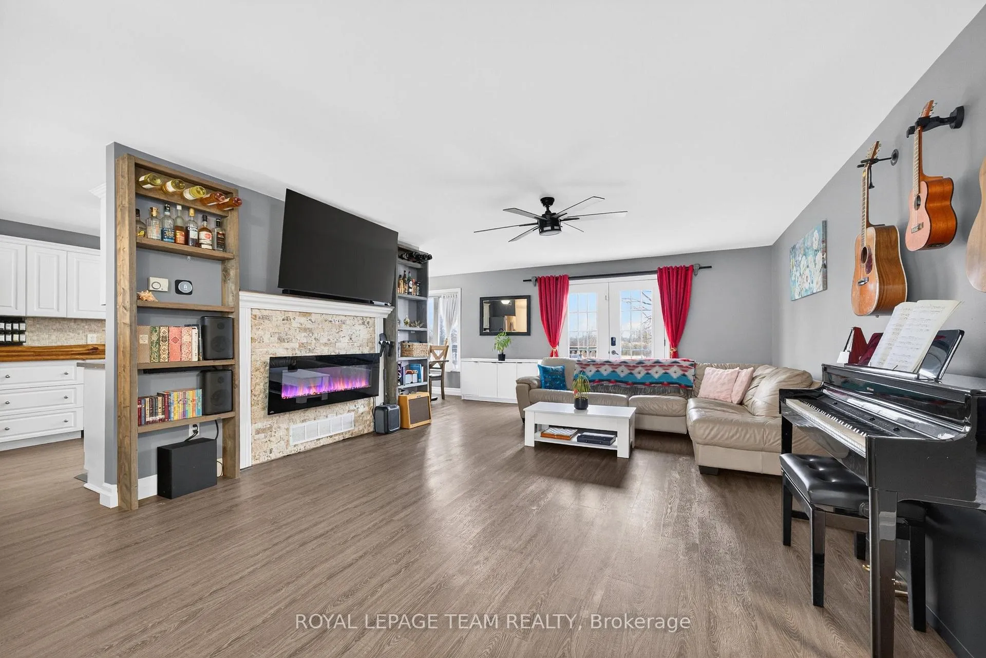 Photo 10 of 281 Bristow Dr, Montague, Montague Twp — HOMEH