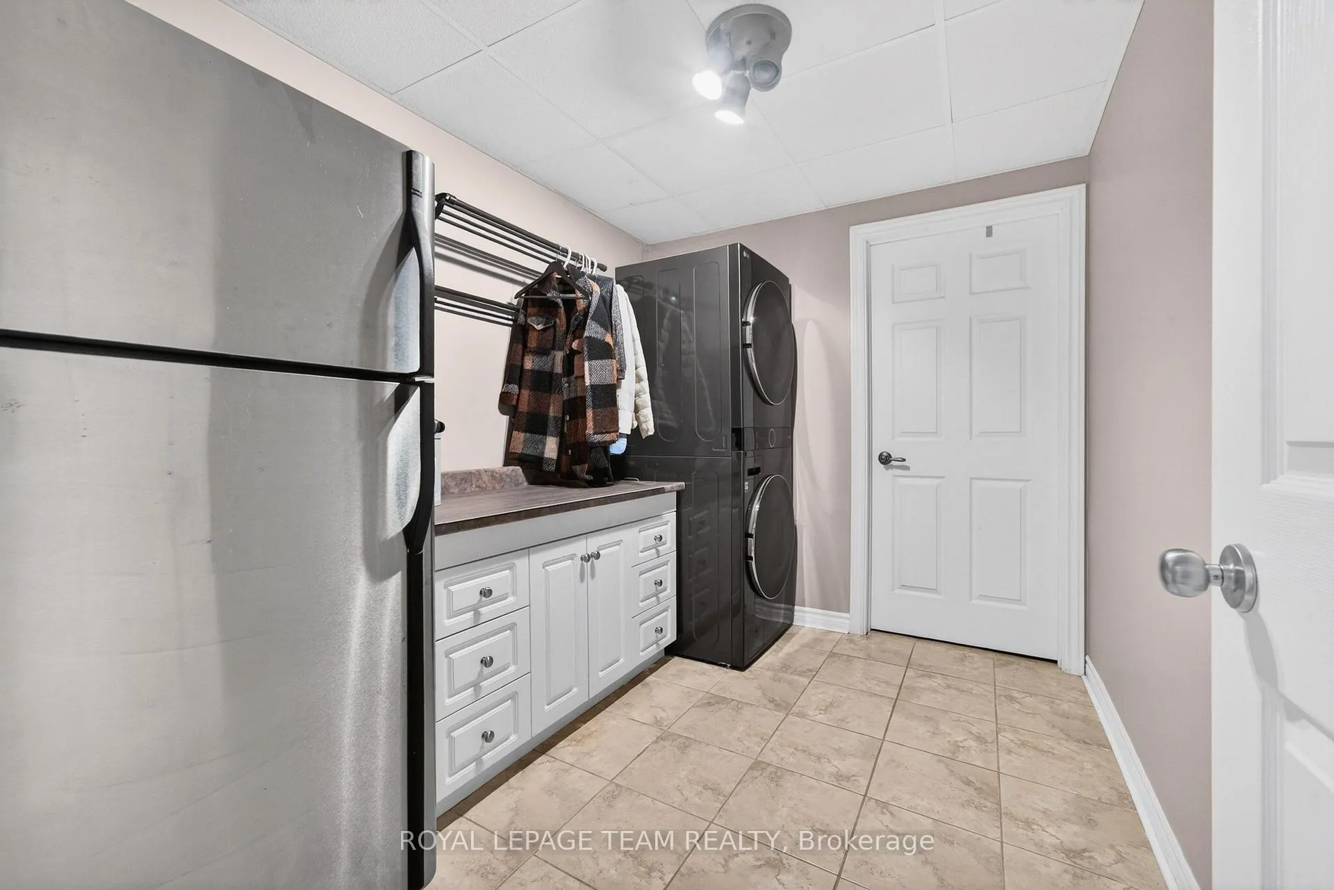 Photo 45 of 281 Bristow Dr, Montague, Montague Twp — HOMEH