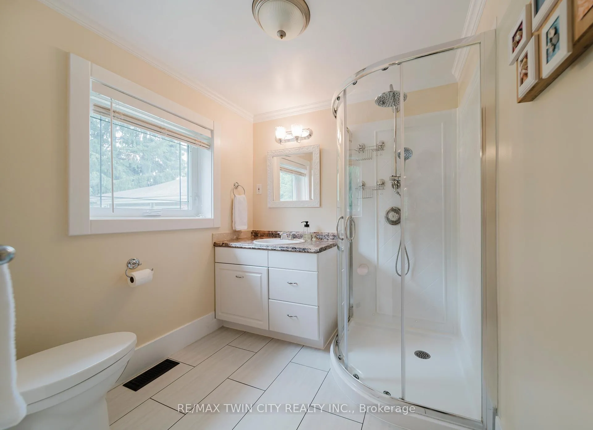 Photo 19 of 2870 Forest Road, Perth East, North Easthope — HOMEH