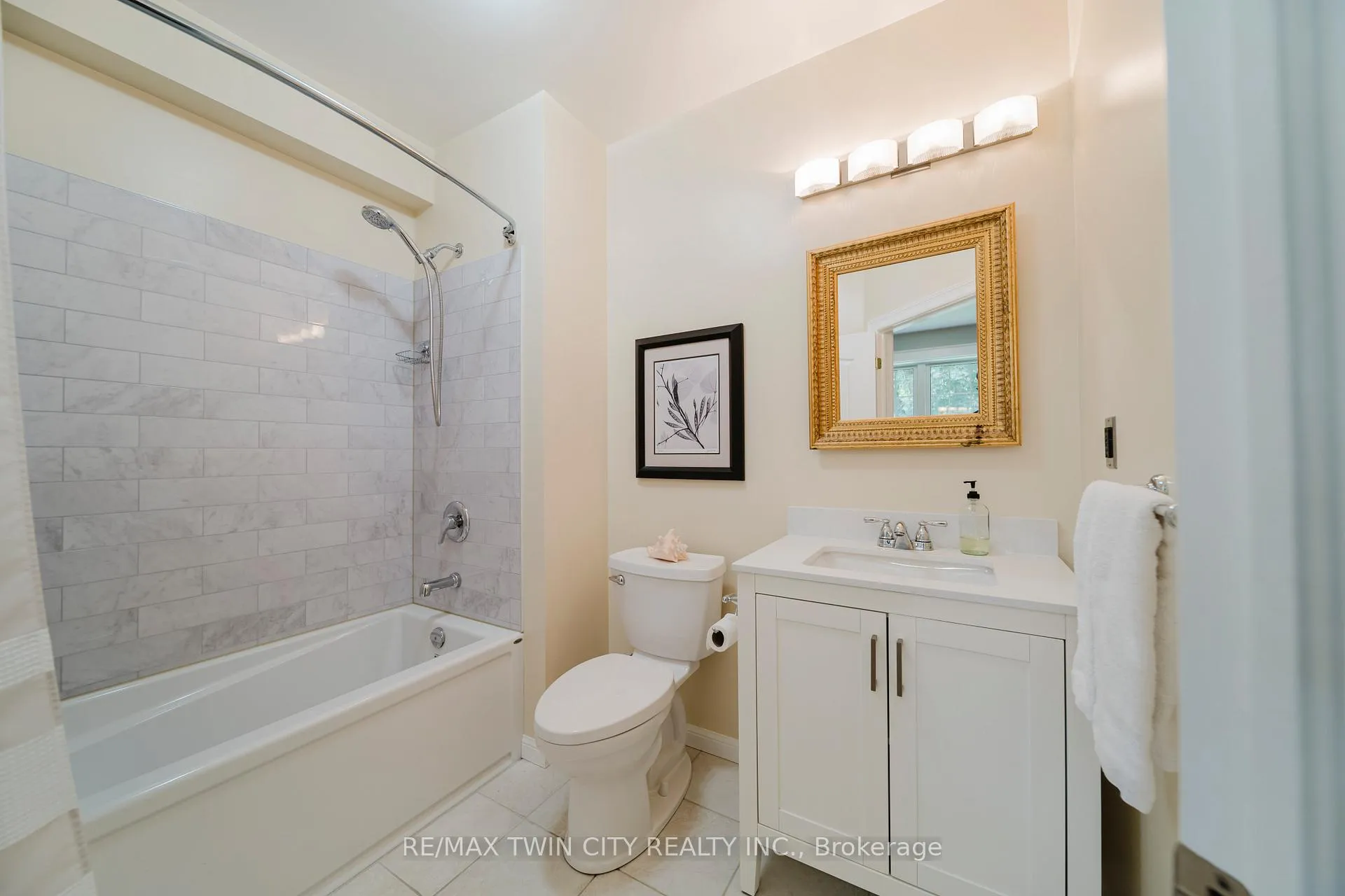 Photo 31 of 2870 Forest Road, Perth East, North Easthope — HOMEH