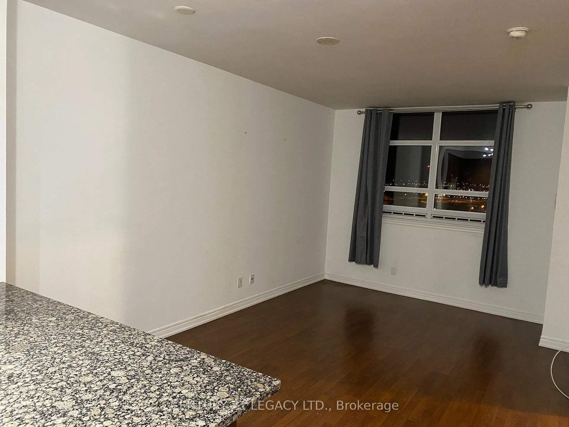 Photo 22 of Unit 1503, 9245 Jane Street, Vaughan, Maple — HOMEH