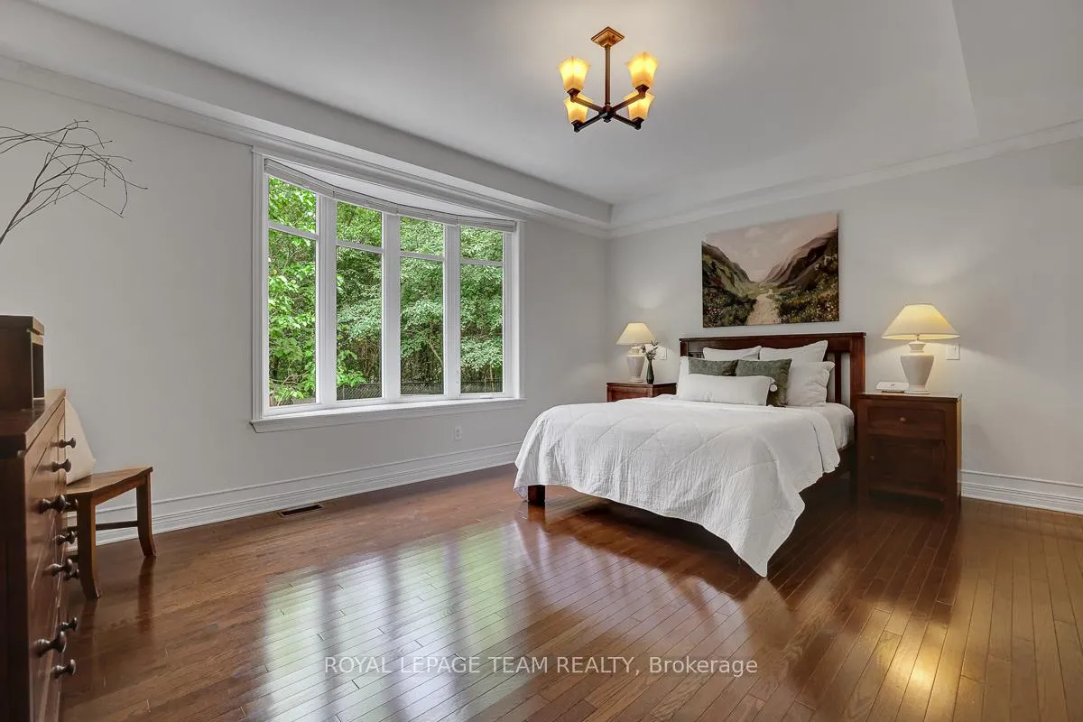 Photo 22 of 126 Solera Circle, Ottawa, Hunt Club Park/Greenboro — HOMEH