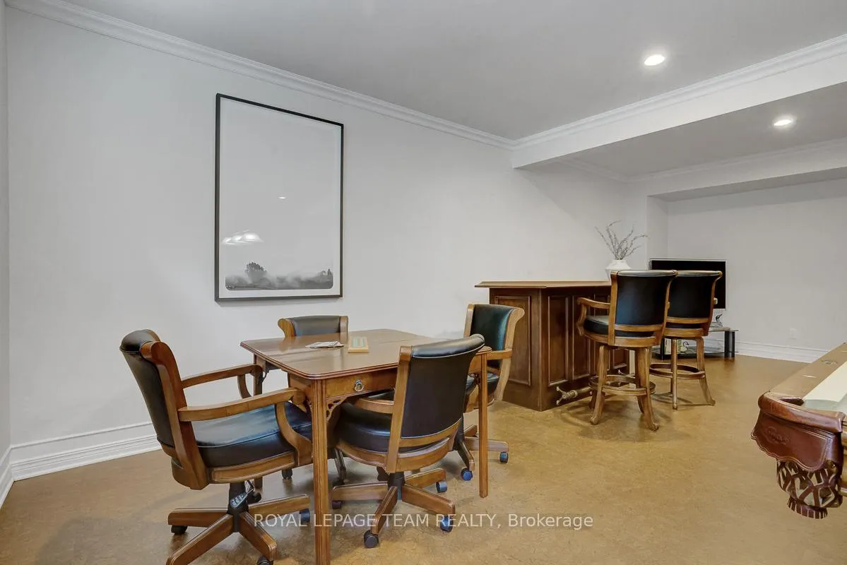 Photo 33 of 126 Solera Circle, Ottawa, Hunt Club Park/Greenboro — HOMEH