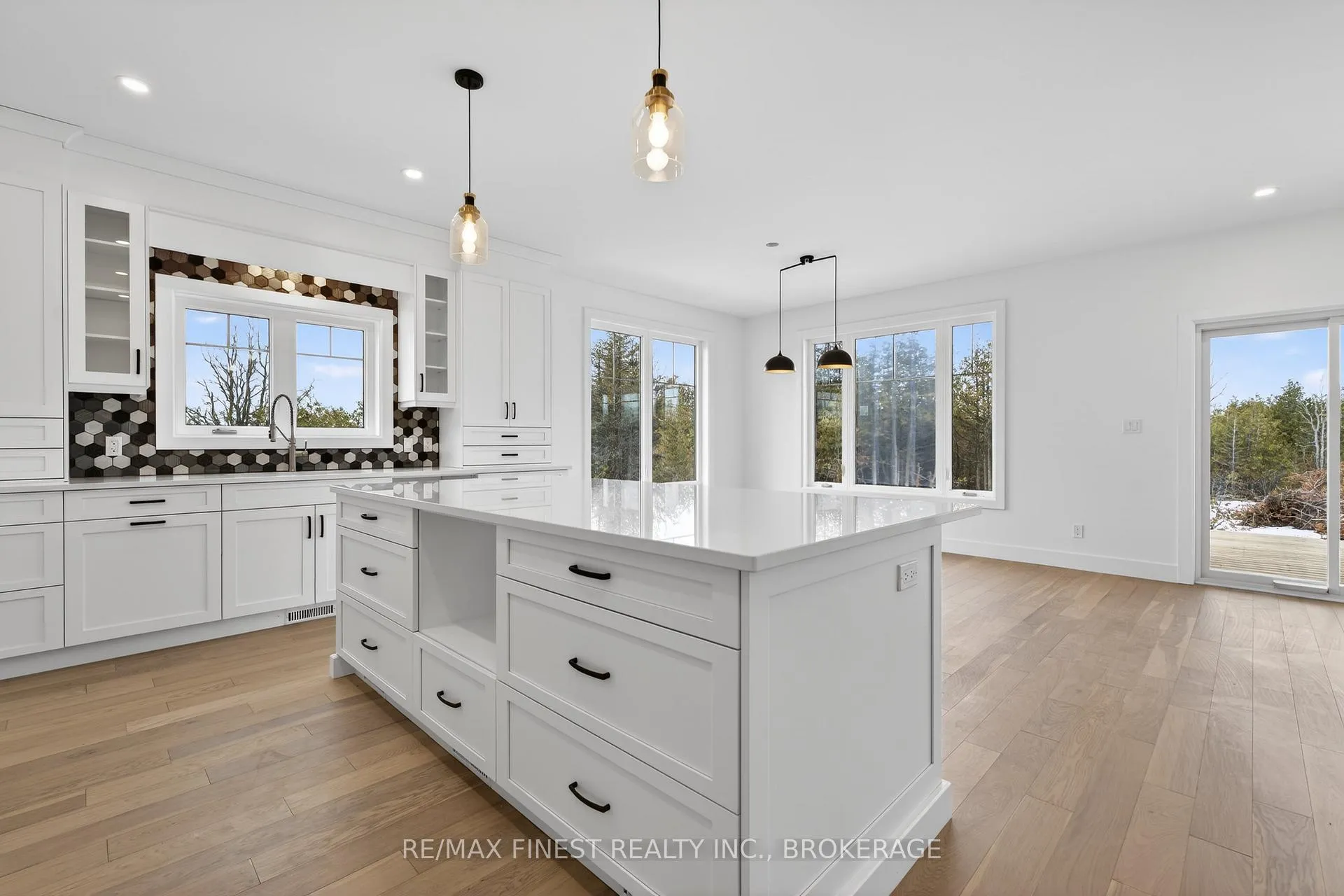 Photo 21 of 1291 Neil Road, Loyalist, Lennox and Addington - South — HOMEH
