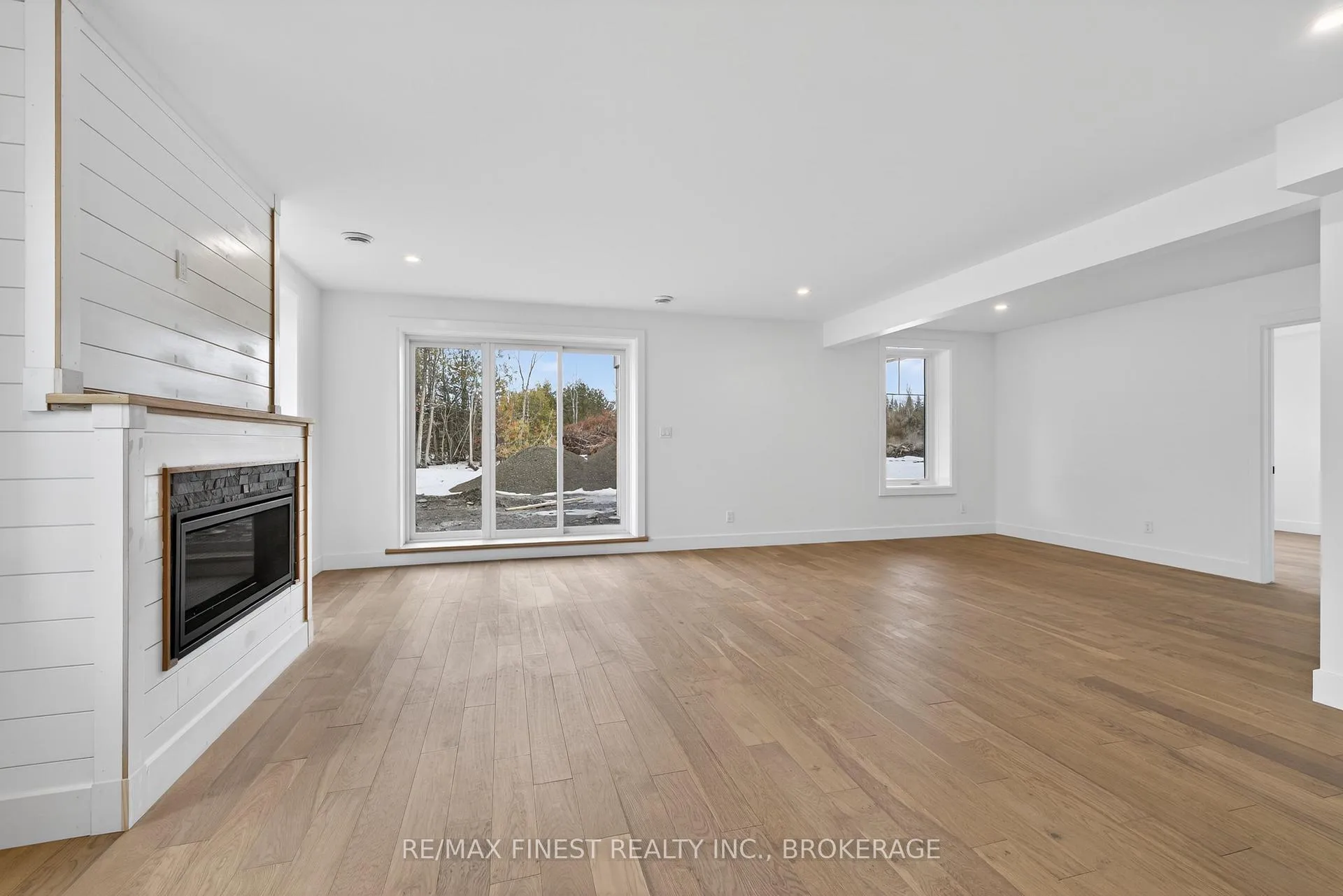 Photo 43 of 1291 Neil Road, Loyalist, Lennox and Addington - South — HOMEH