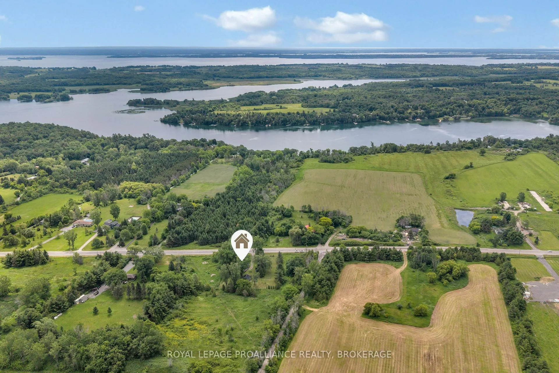 Photo 5 of 3798 Highway 2, Kingston, City North of 401 — HOMEH