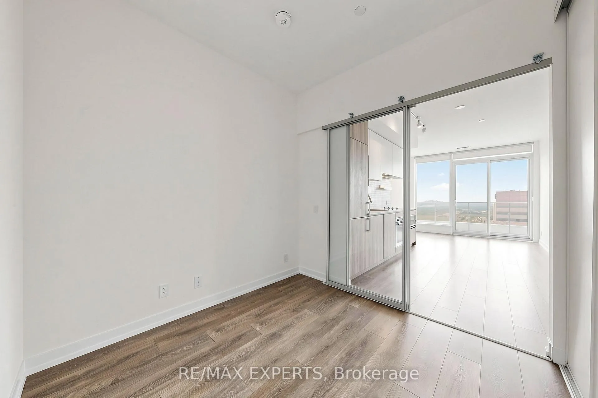 Photo 22 of Unit 2307, 5 Buttermill Avenue, Vaughan, Vaughan Corporate Centre — HOMEH