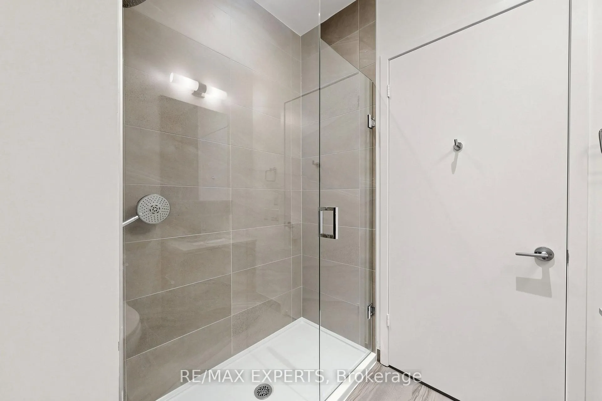 Photo 25 of Unit 2307, 5 Buttermill Avenue, Vaughan, Vaughan Corporate Centre — HOMEH