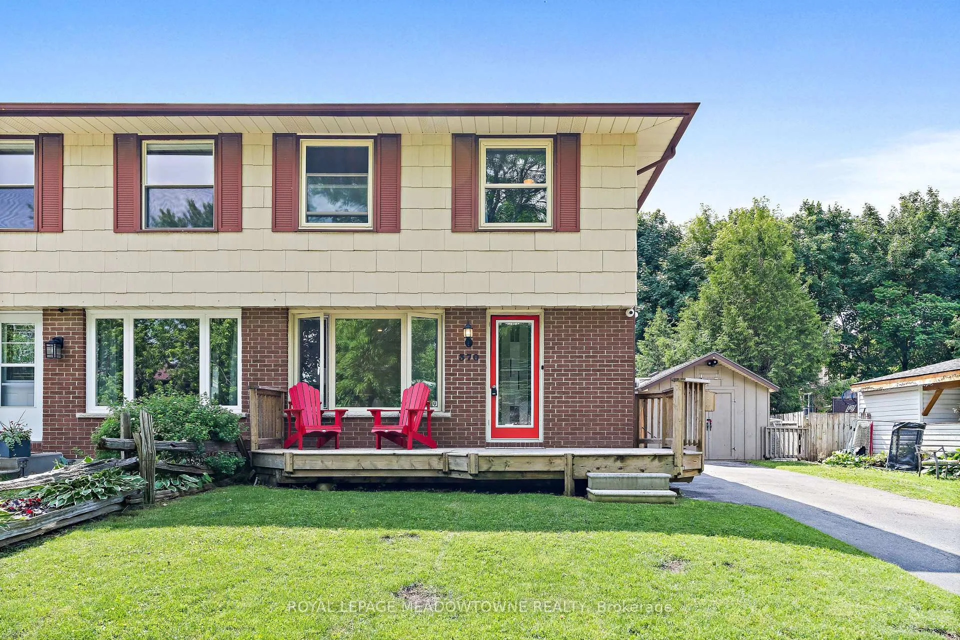 Photo 3 of 370 Argyll Street, Centre Wellington, Fergus — HOMEH