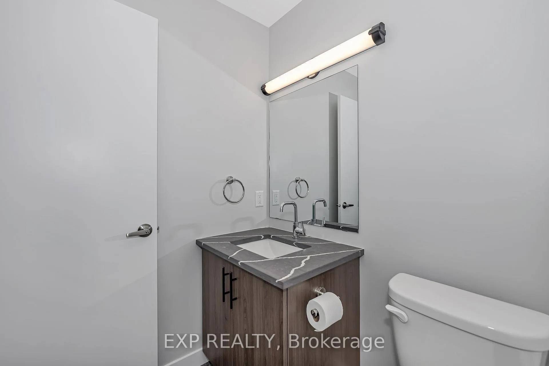 Photo 15 of Unit 202, 211 Armstrong Street, Ottawa, Hintonburg — HOMEH