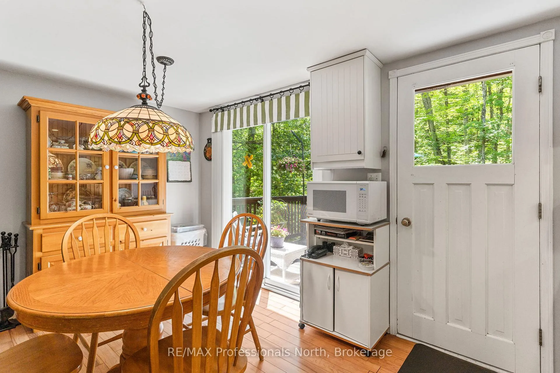 Photo 13 of 4792 Harburn Road, Dysart et al, Harburn — HOMEH