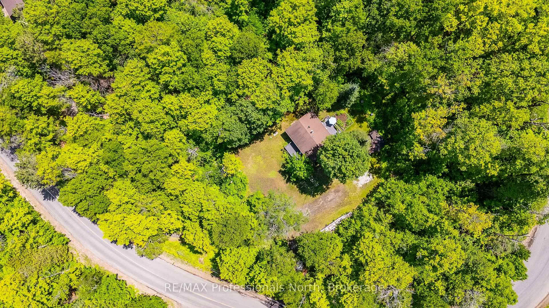 Photo 40 of 4792 Harburn Road, Dysart et al, Harburn — HOMEH