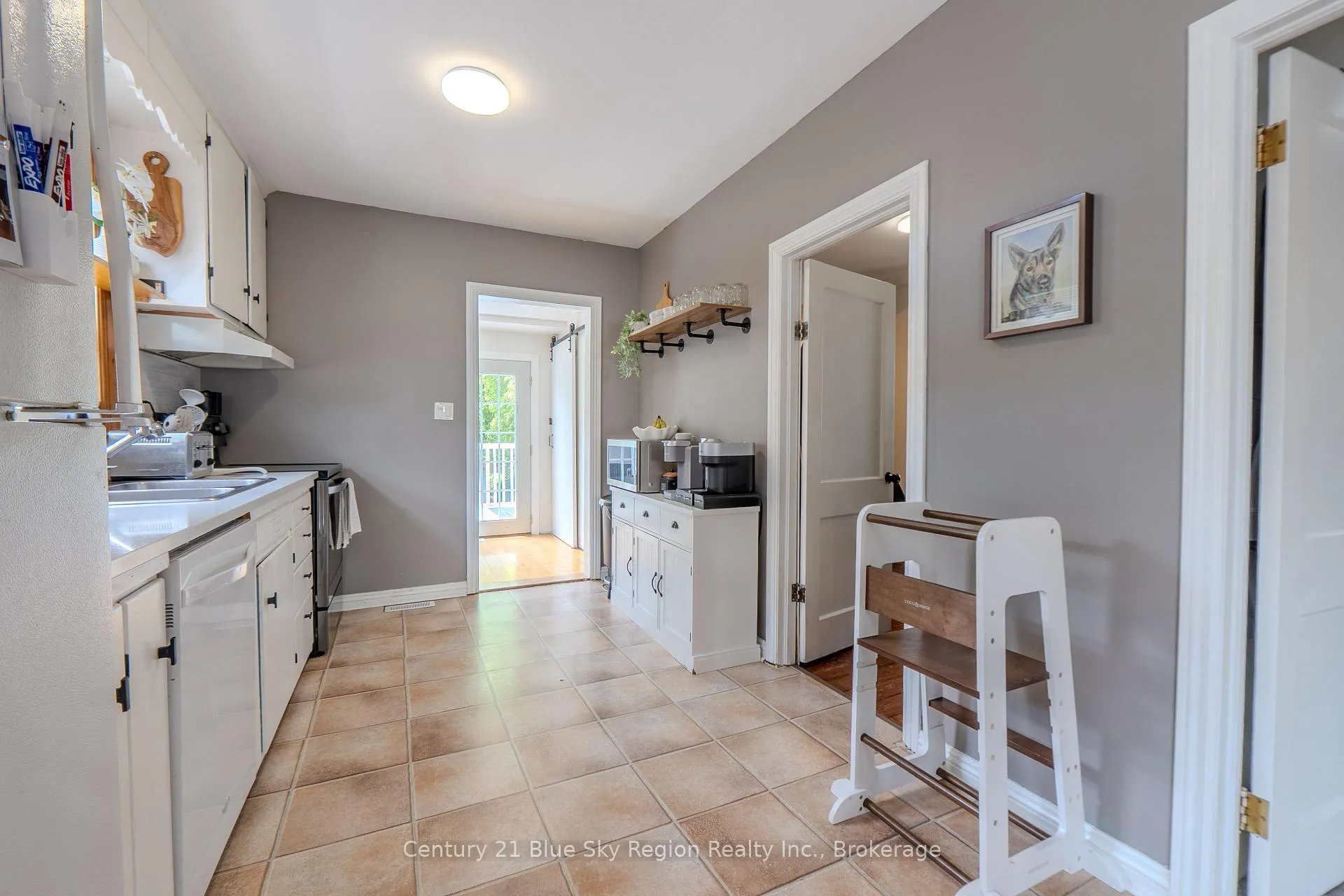 Photo 12 of 773 Worthington Street E, North Bay, Central — HOMEH