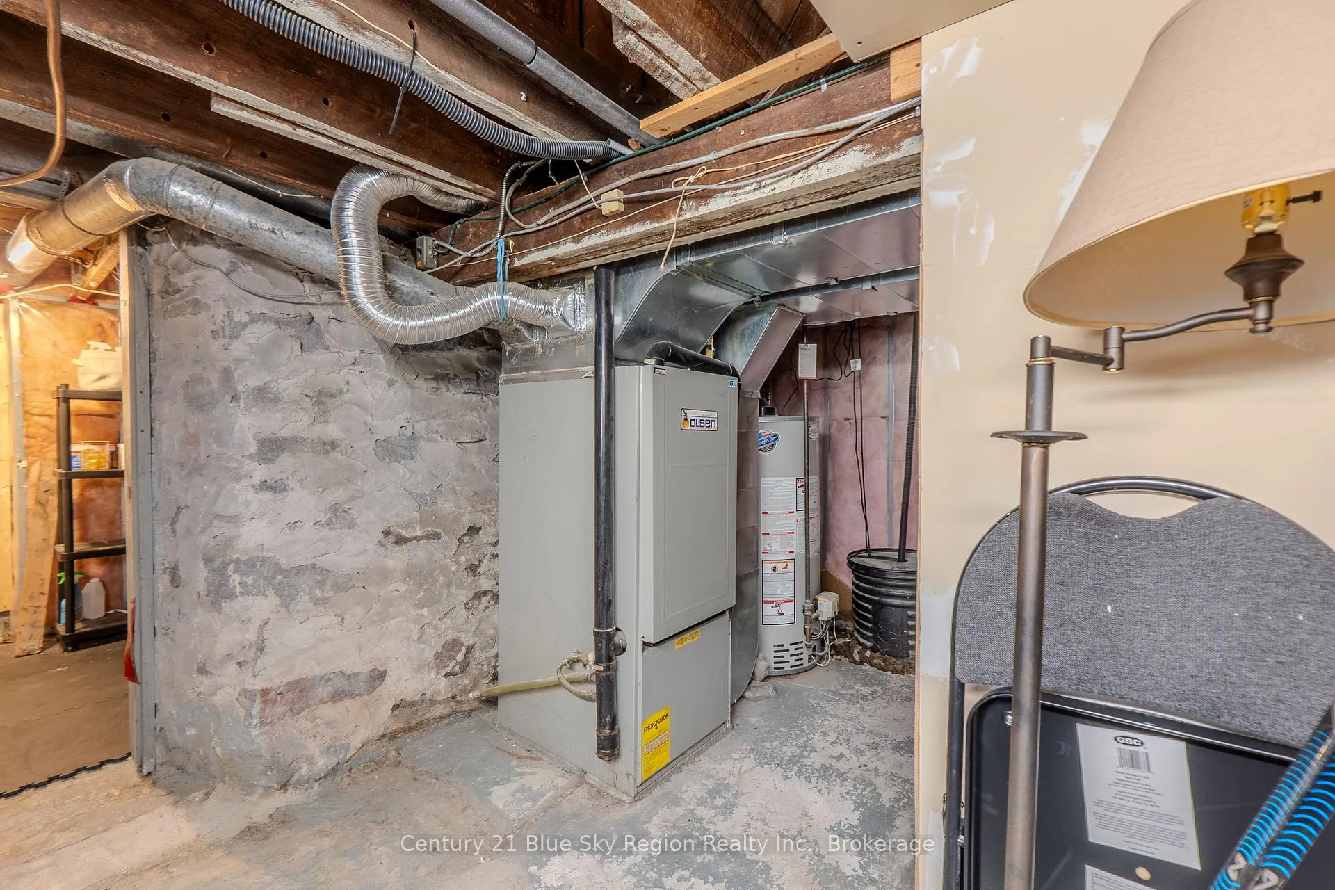 Photo 31 of 773 Worthington Street E, North Bay, Central — HOMEH