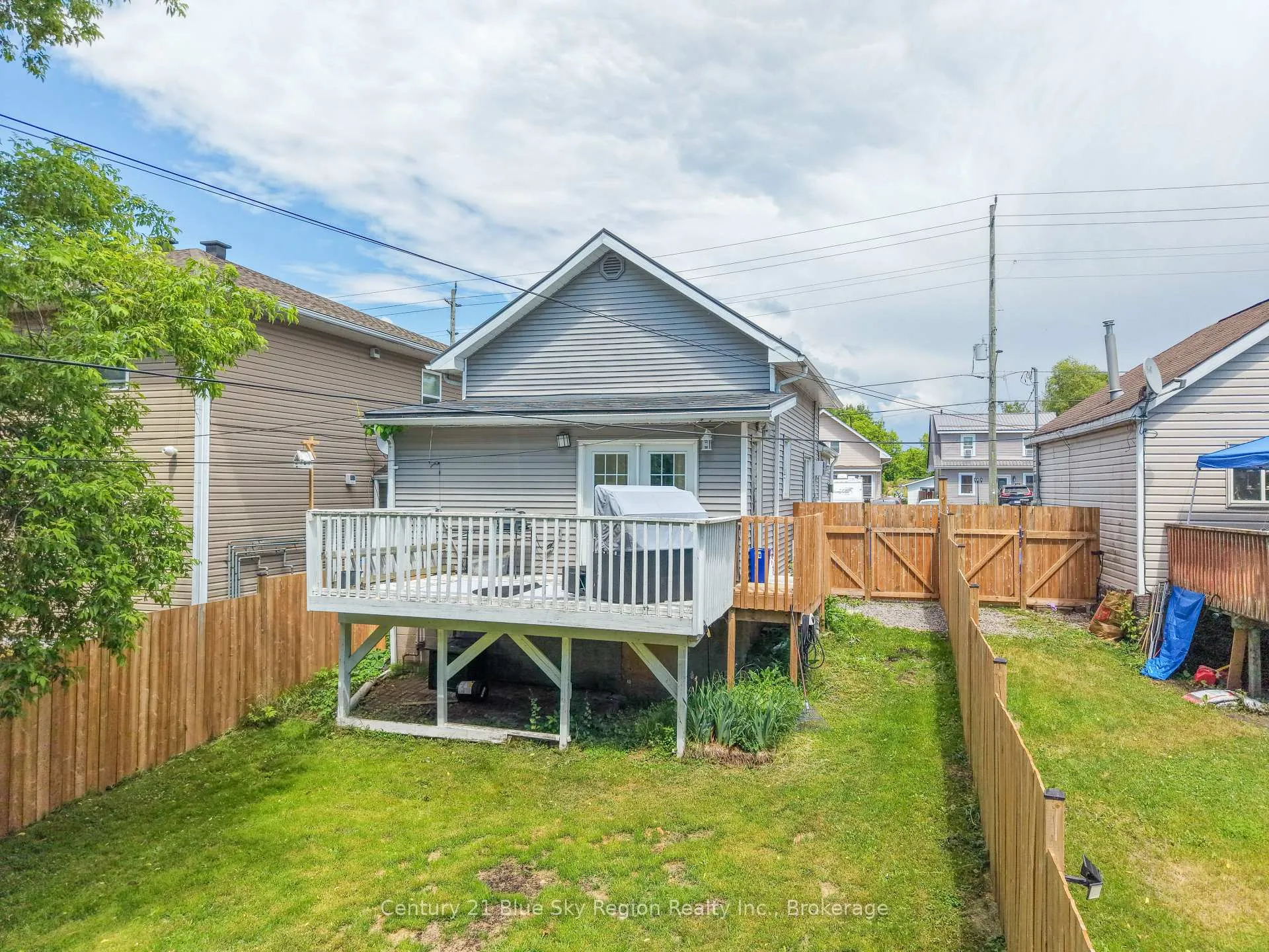 Photo 44 of 773 Worthington Street E, North Bay, Central — HOMEH