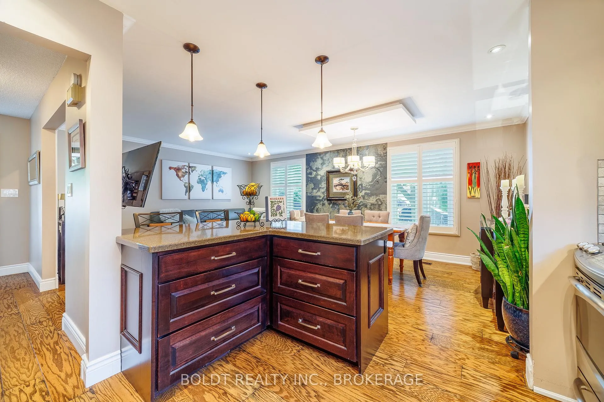 Photo 12 of 12 Cole Farm Boulevard, St. Catharines, Port Dalhousie — HOMEH