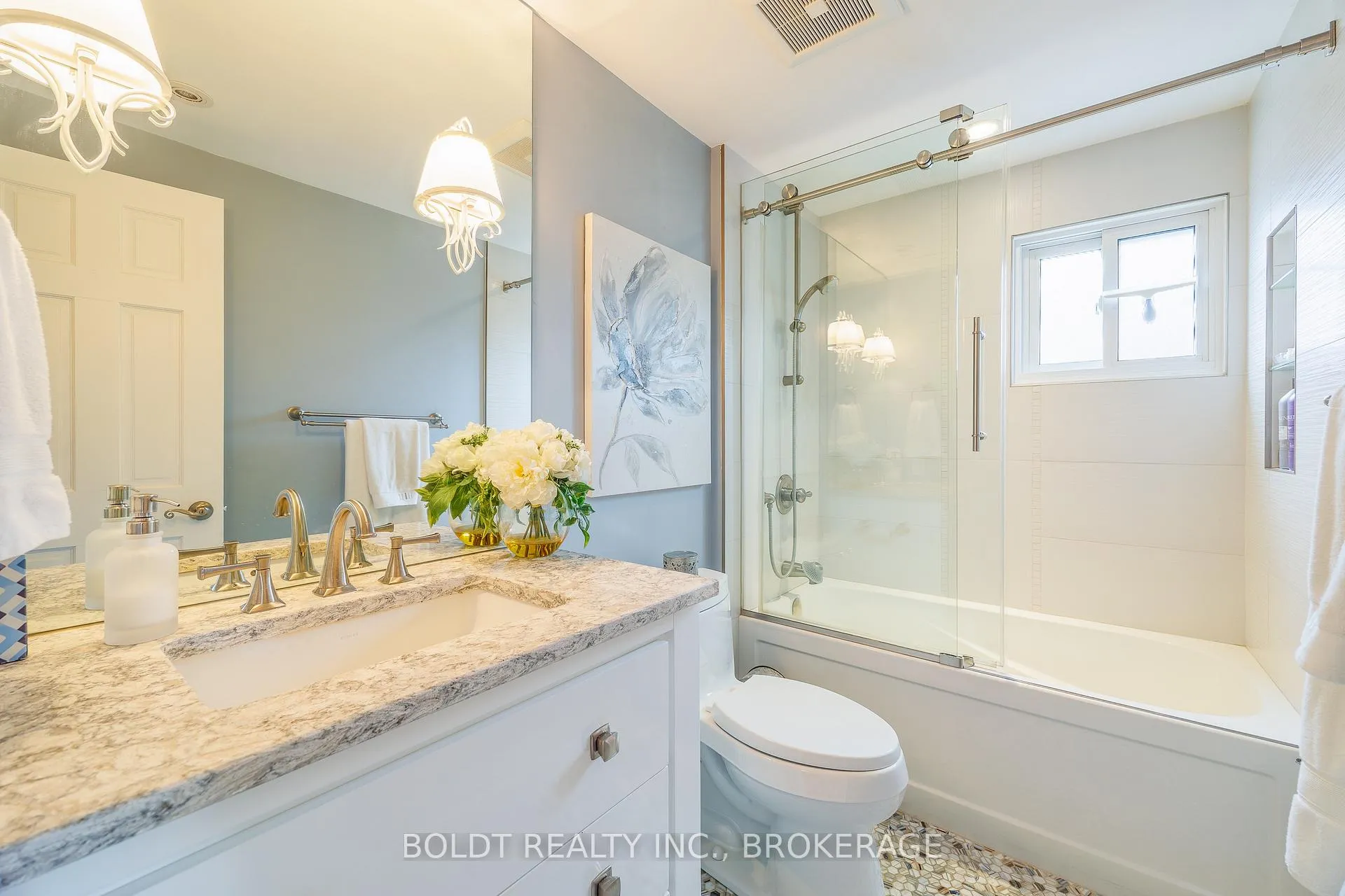 Photo 17 of 12 Cole Farm Boulevard, St. Catharines, Port Dalhousie — HOMEH