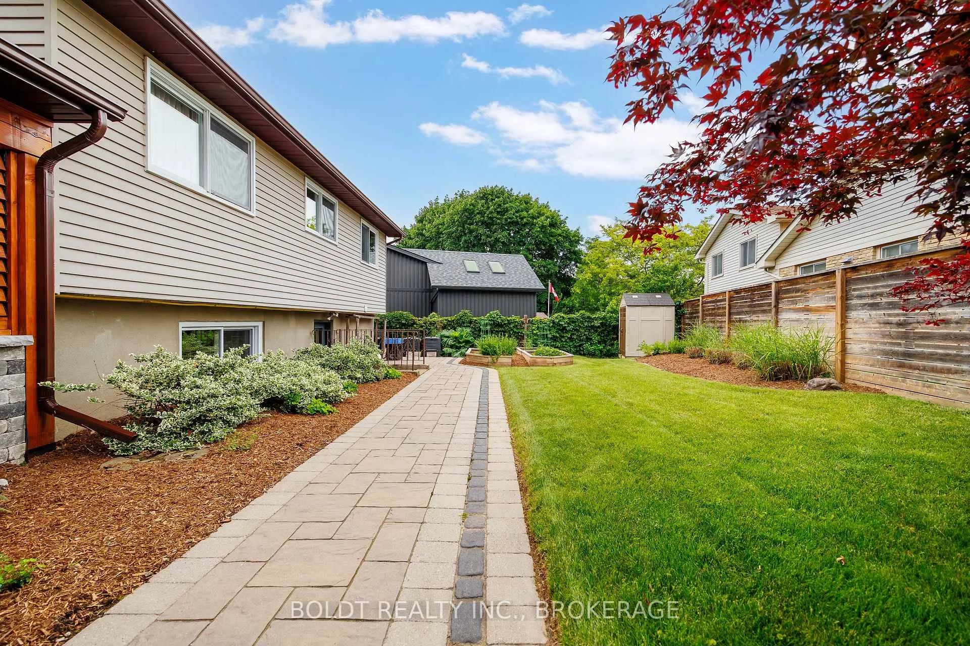Photo 32 of 12 Cole Farm Boulevard, St. Catharines, Port Dalhousie — HOMEH