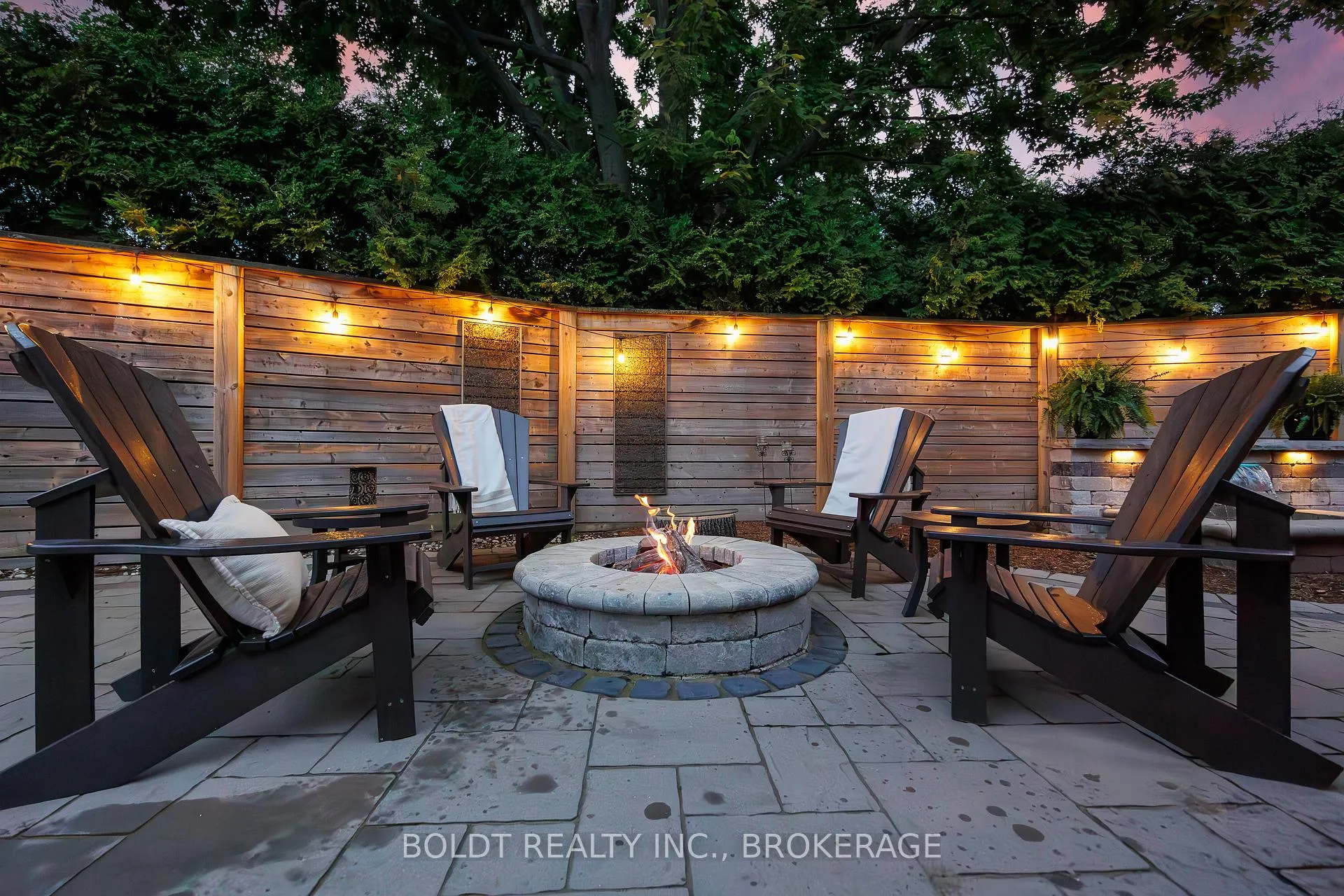 Photo 38 of 12 Cole Farm Boulevard, St. Catharines, Port Dalhousie — HOMEH