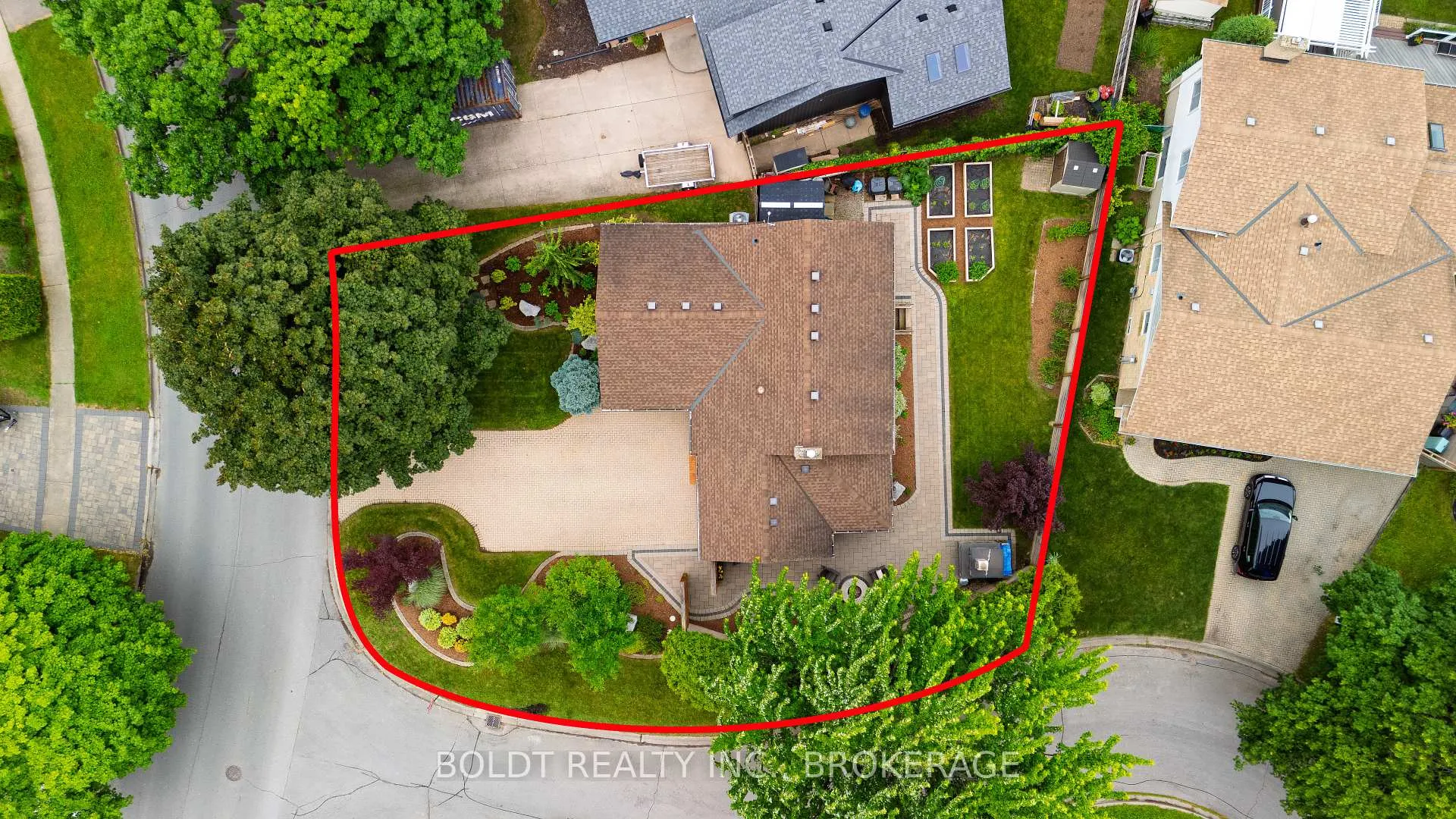 Photo 45 of 12 Cole Farm Boulevard, St. Catharines, Port Dalhousie — HOMEH