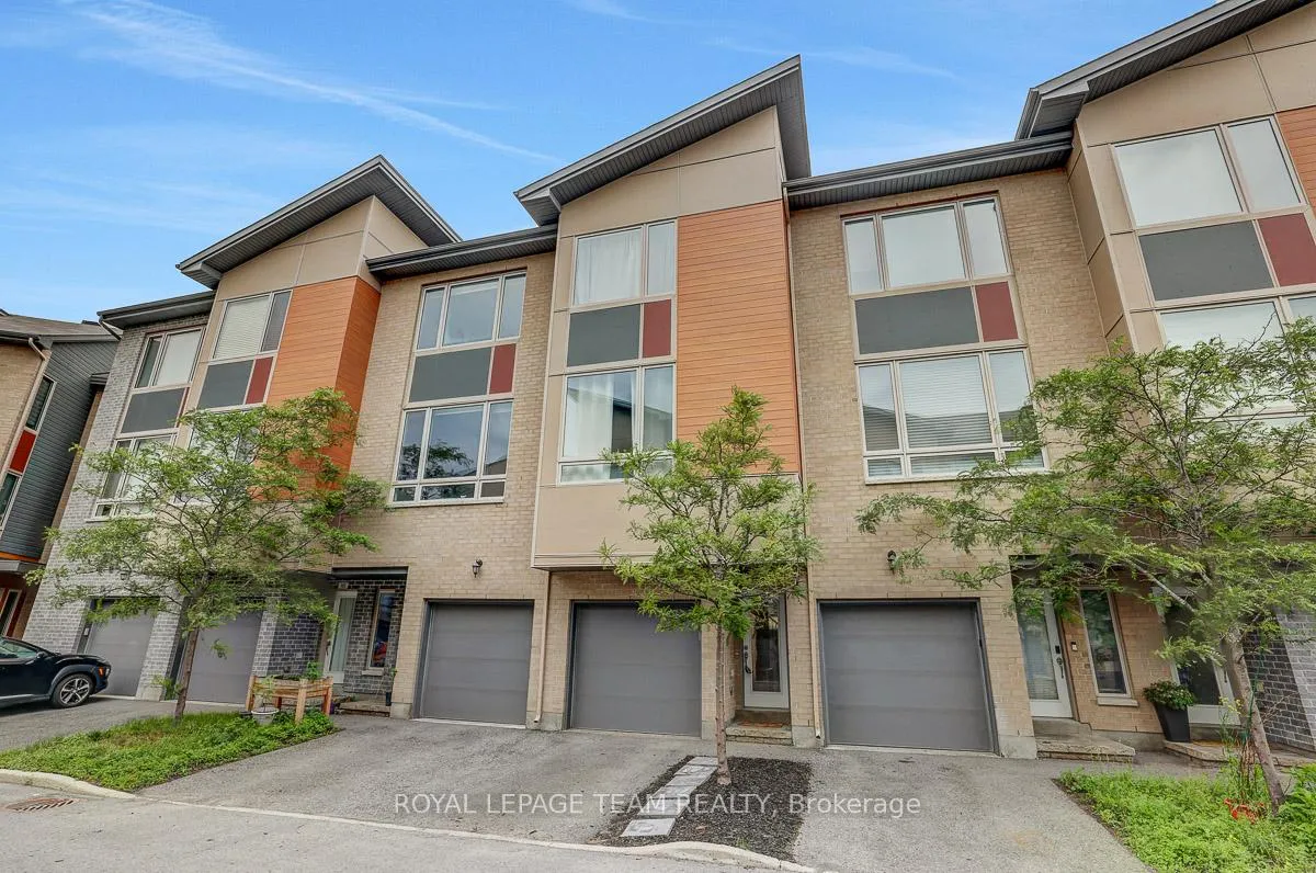 Photo 1 of 806 Terravita Private, Ottawa, Windsor Park Village — HOMEH