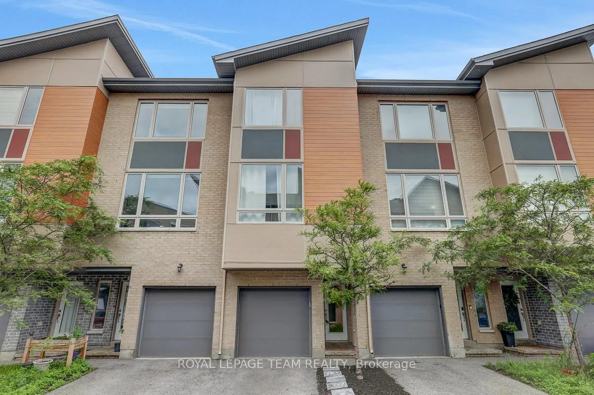 Photo 2 of 806 Terravita Private, Ottawa, Windsor Park Village — HOMEH