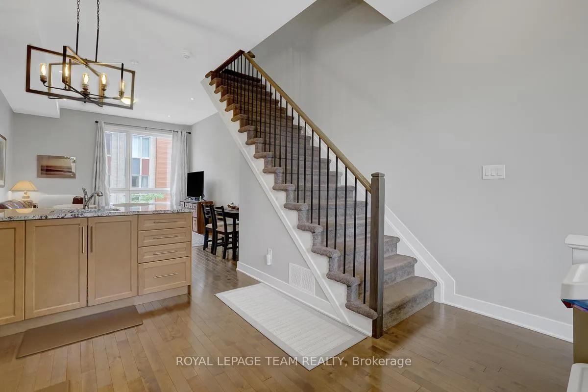 Photo 9 of 806 Terravita Private, Ottawa, Windsor Park Village — HOMEH