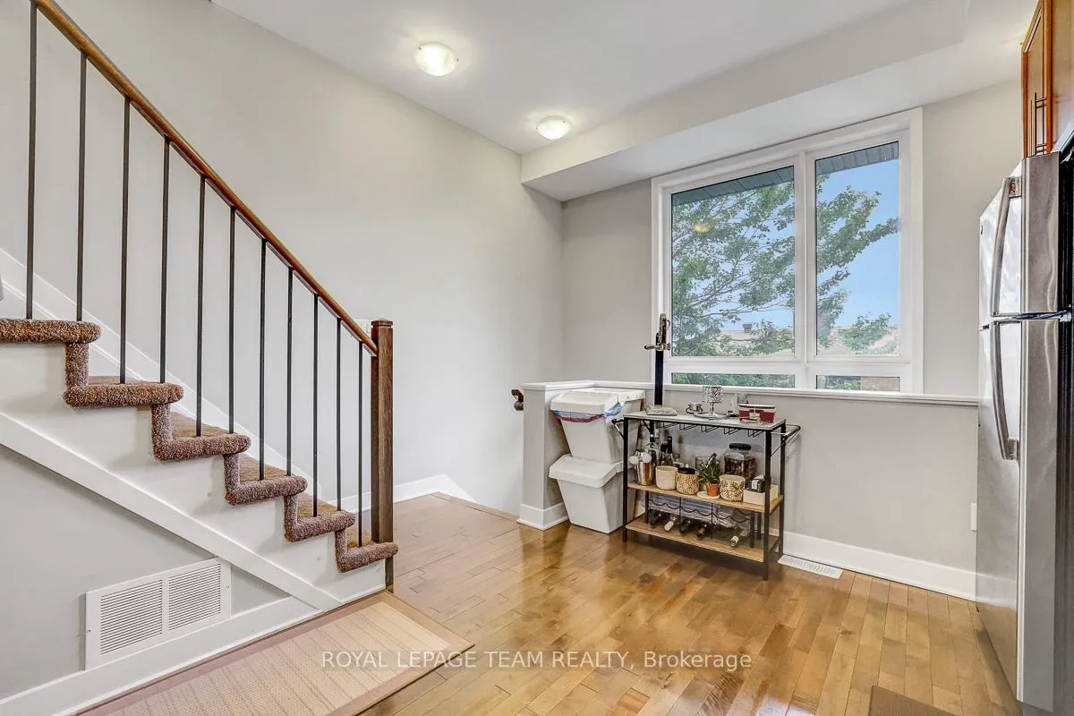 Photo 11 of 806 Terravita Private, Ottawa, Windsor Park Village — HOMEH