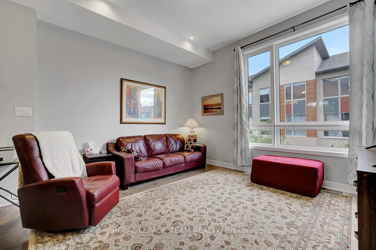 Photo 15 of 806 Terravita Private, Ottawa, Windsor Park Village — HOMEH