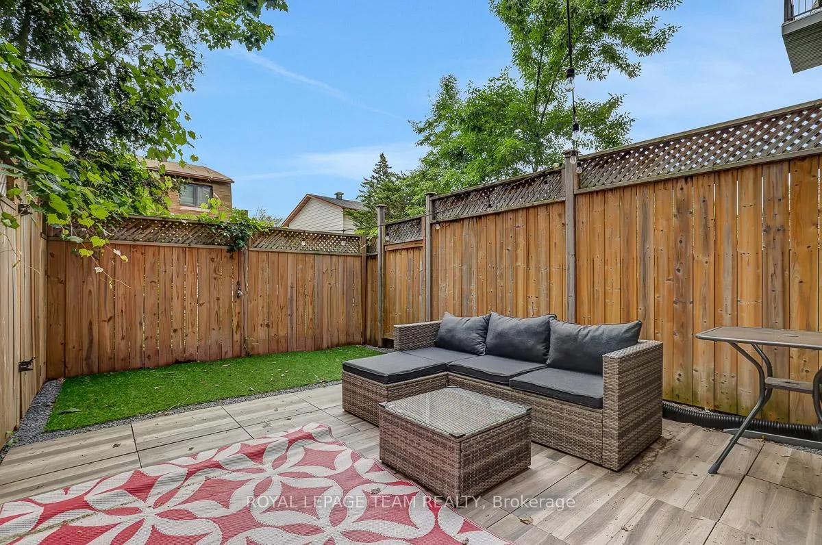 Photo 33 of 806 Terravita Private, Ottawa, Windsor Park Village — HOMEH