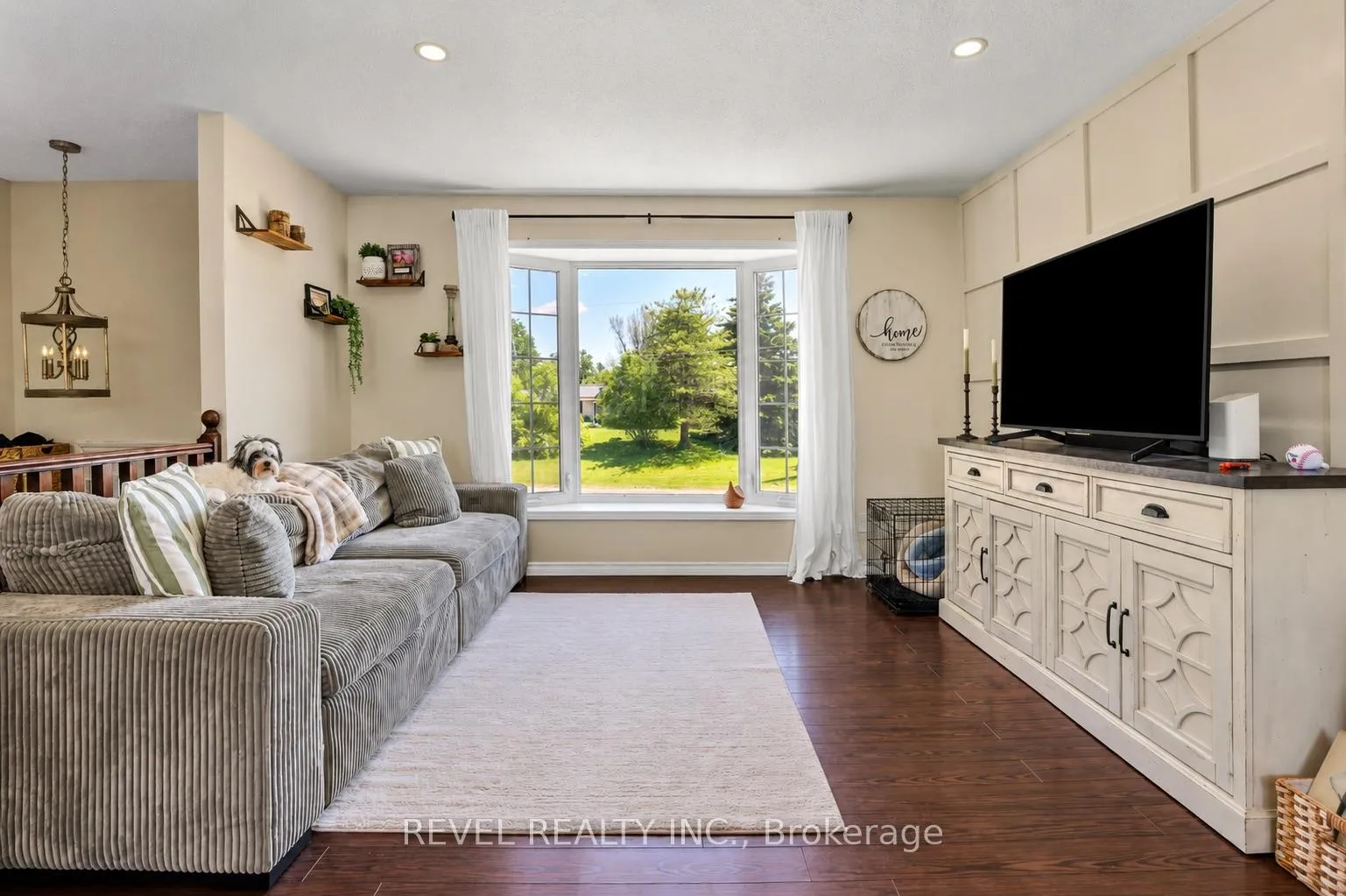 Photo 4 of 4 Robbins Drive, Oro-Medonte, Warminster — HOMEH