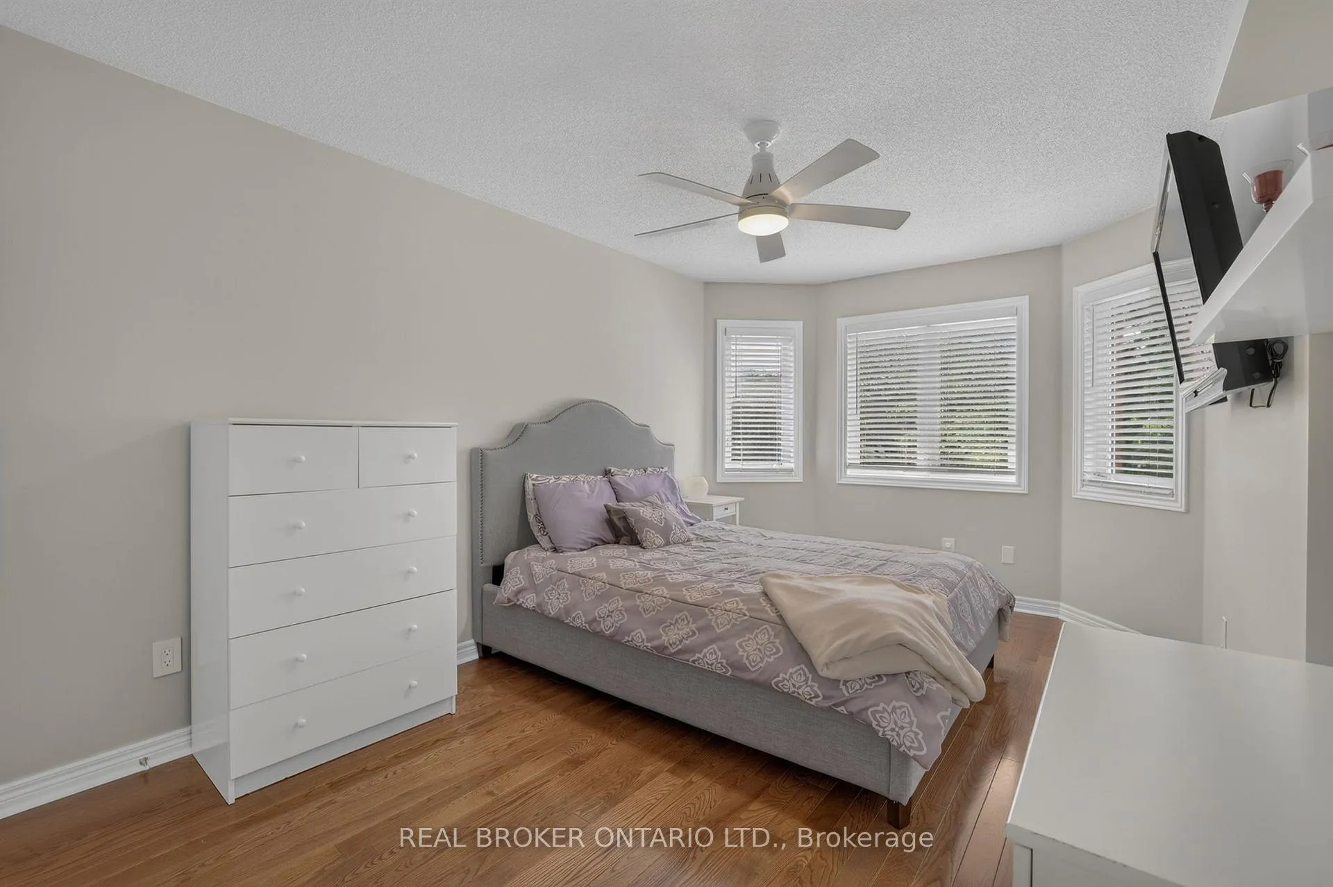 Photo 25 of 813 Surin Court, Newmarket, Gorham-College Manor — HOMEH