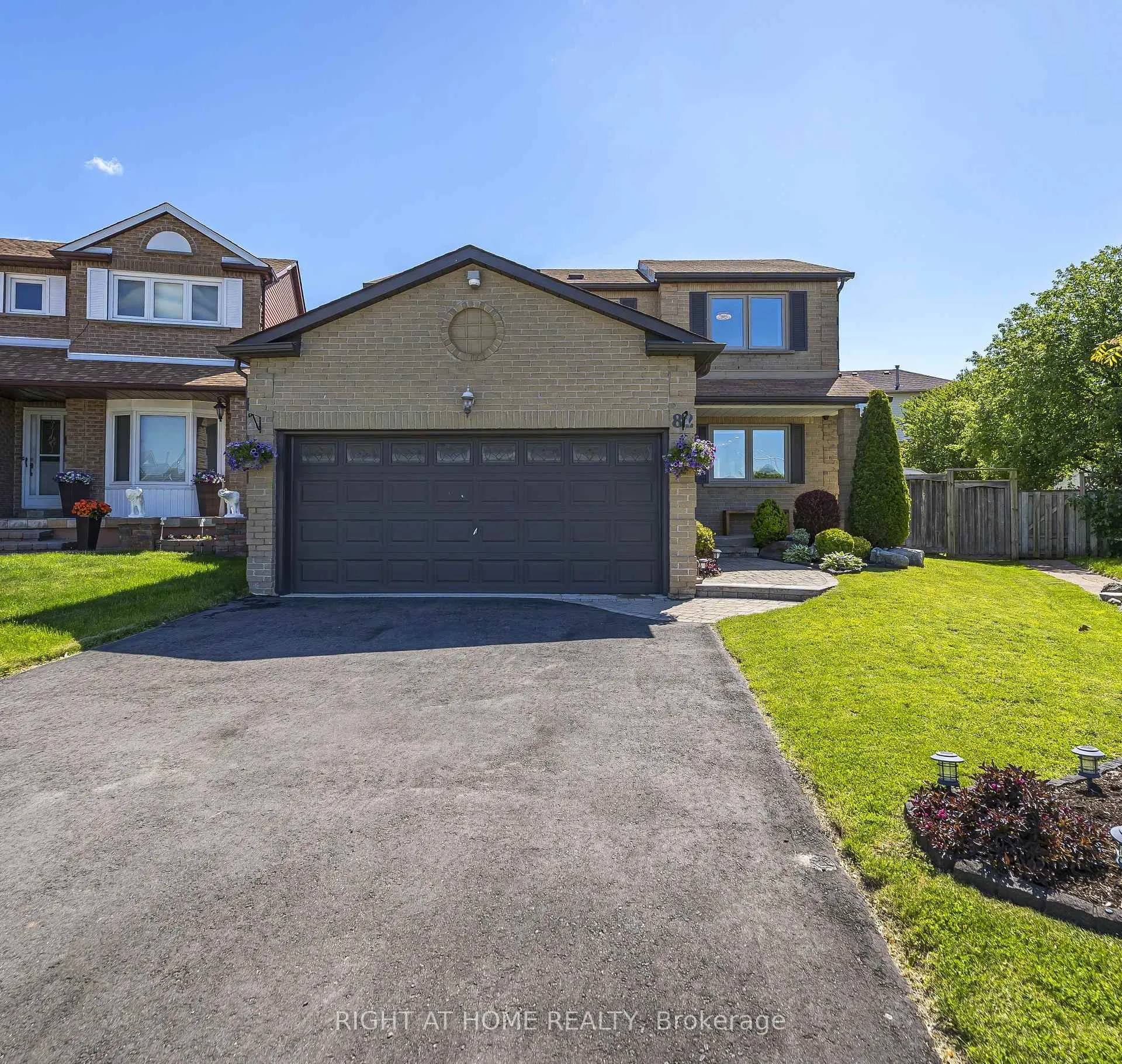 Photo 2 of 82 Reed Drive, Ajax, Central — HOMEH