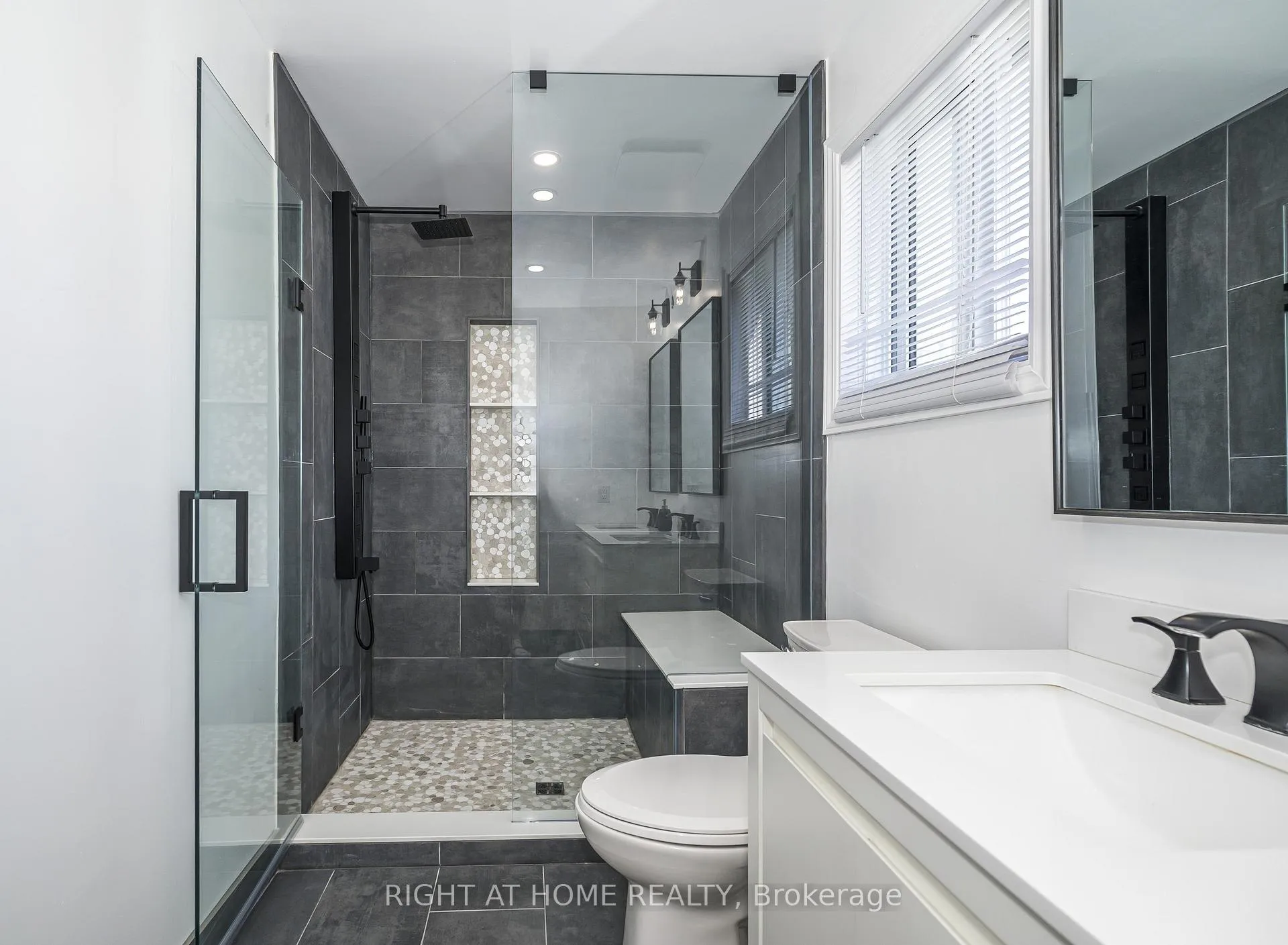 Photo 30 of 82 Reed Drive, Ajax, Central — HOMEH