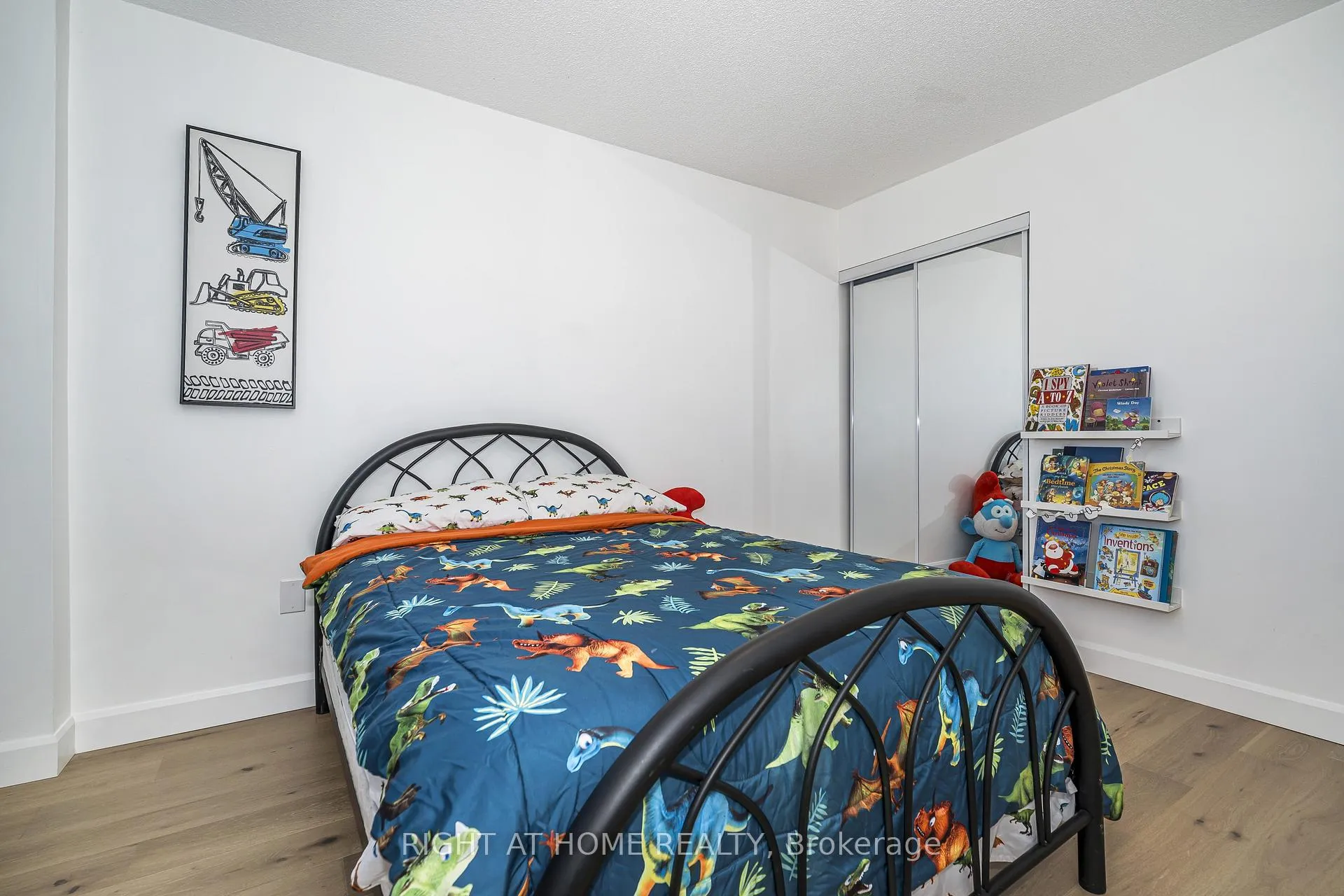 Photo 35 of 82 Reed Drive, Ajax, Central — HOMEH