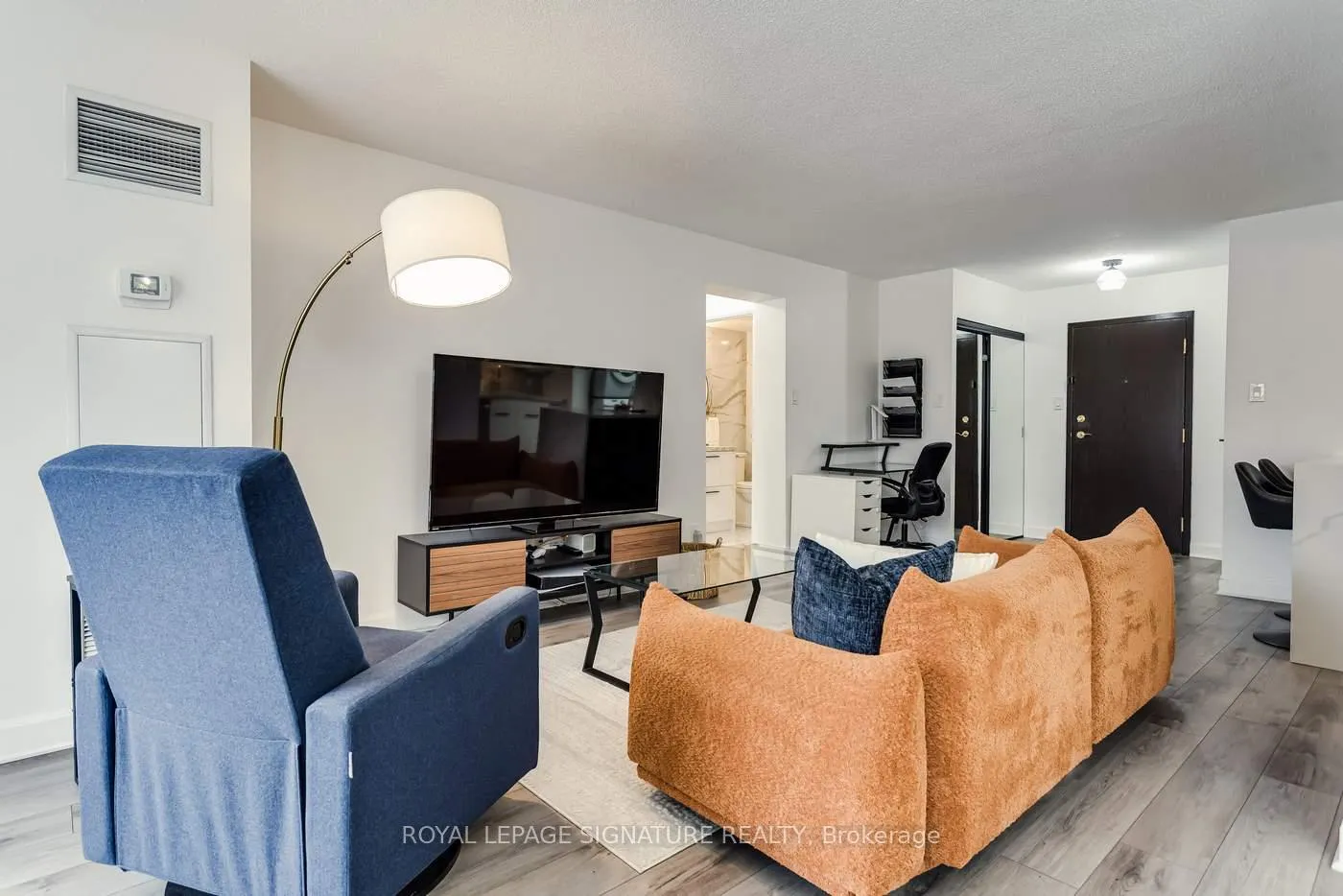 Photo 11 of Unit 108, 271 Ridley Boulevard, Toronto, Bedford Park-Nortown — HOMEH