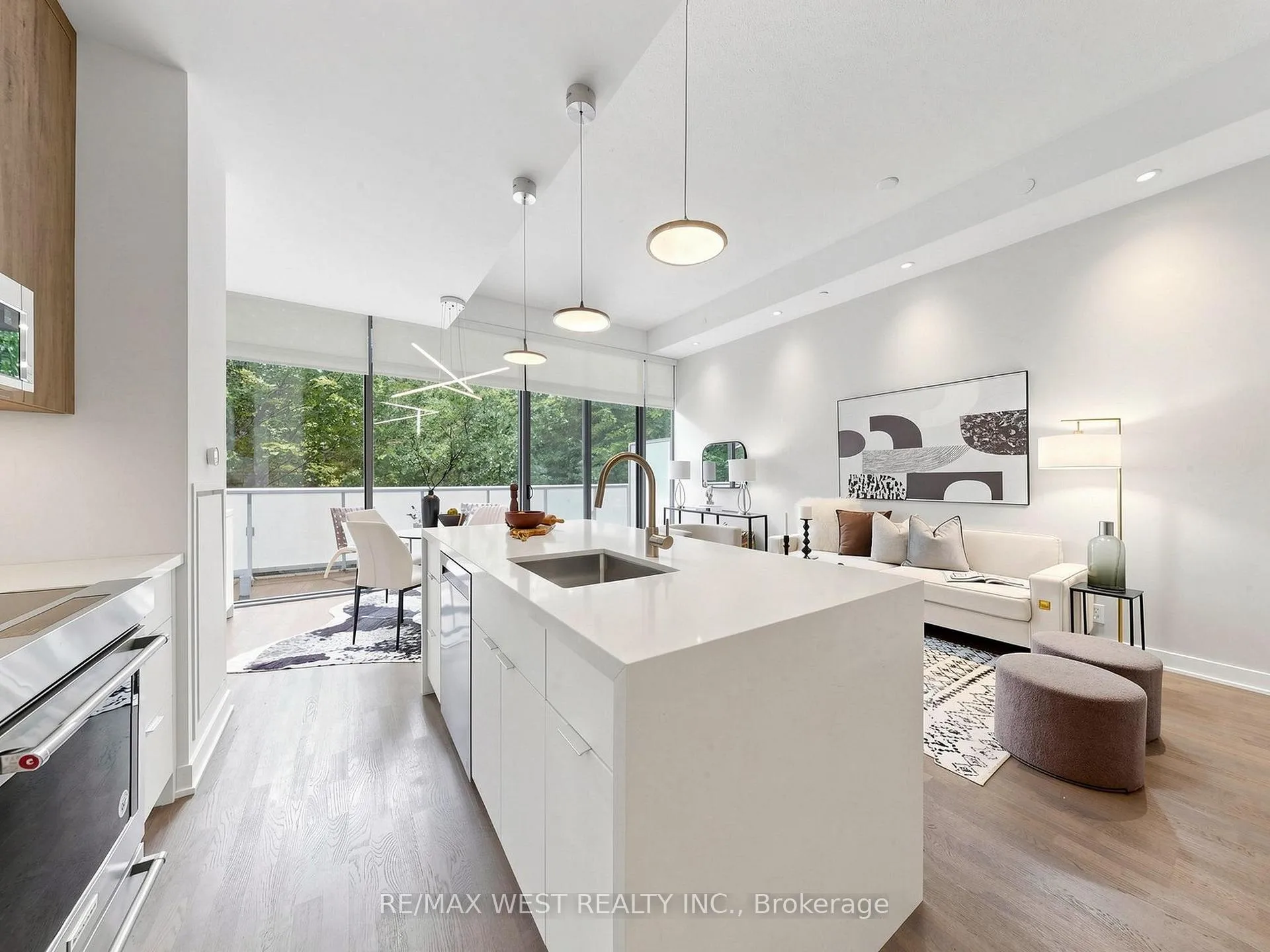Photo 9 of Unit 314, 1815 Yonge Street, Toronto, Mount Pleasant West — HOMEH