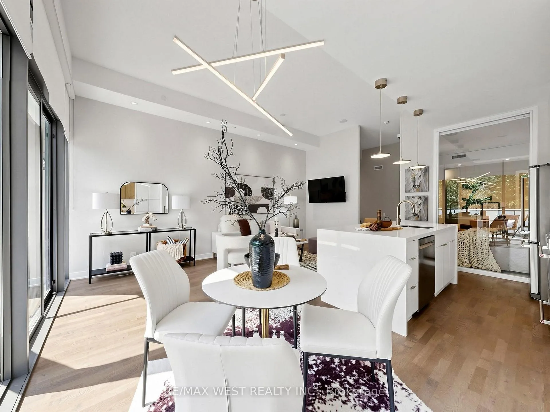 Photo 16 of Unit 314, 1815 Yonge Street, Toronto, Mount Pleasant West — HOMEH