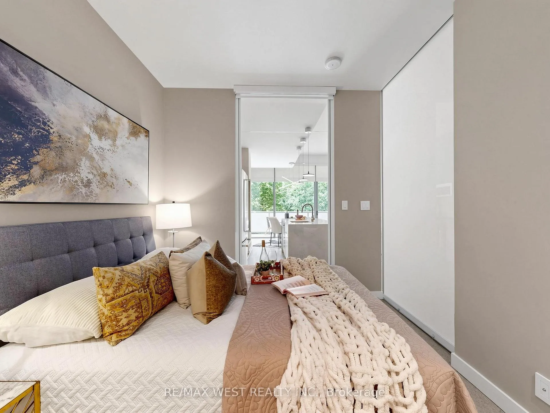 Photo 19 of Unit 314, 1815 Yonge Street, Toronto, Mount Pleasant West — HOMEH