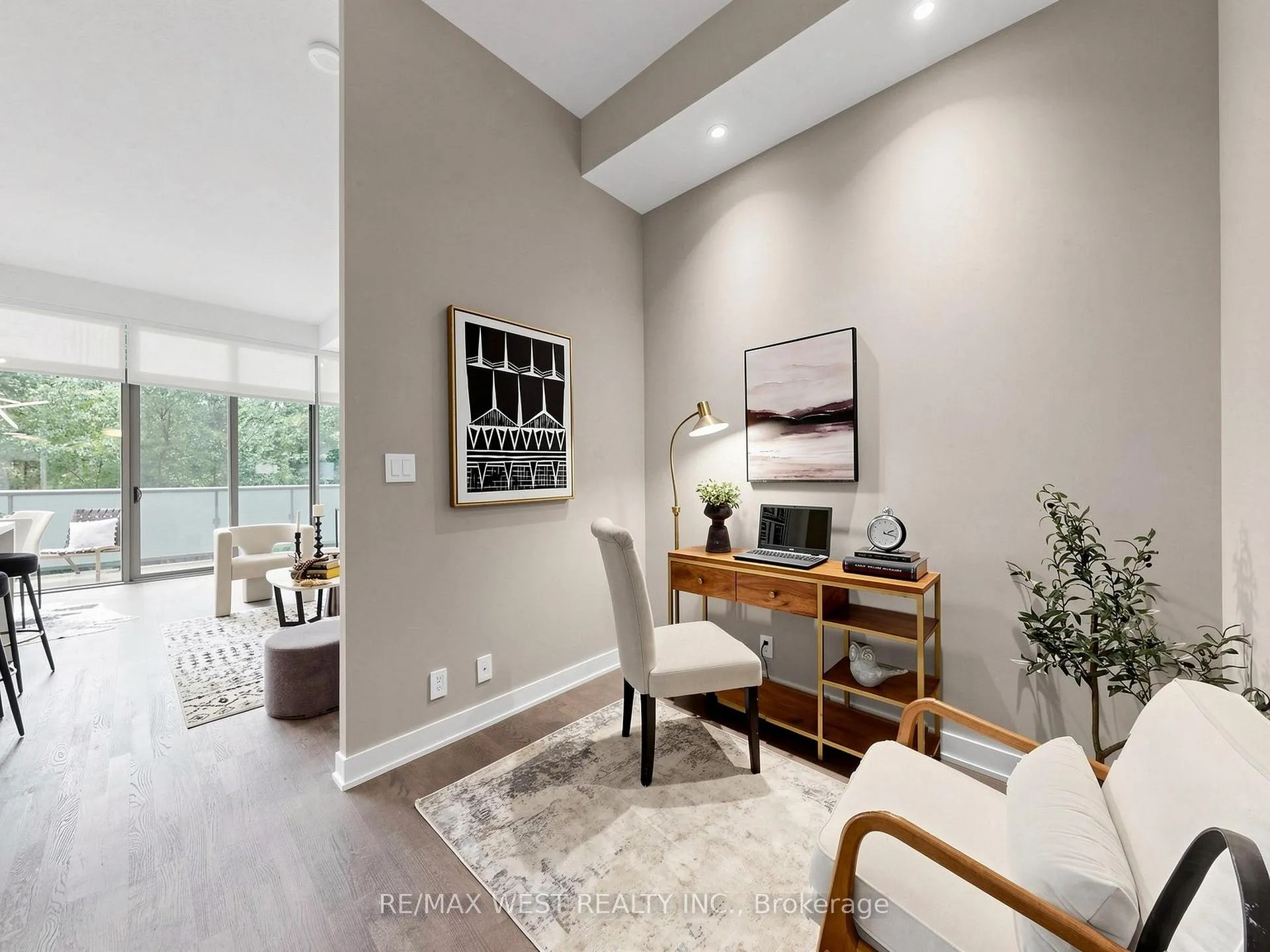 Photo 22 of Unit 314, 1815 Yonge Street, Toronto, Mount Pleasant West — HOMEH