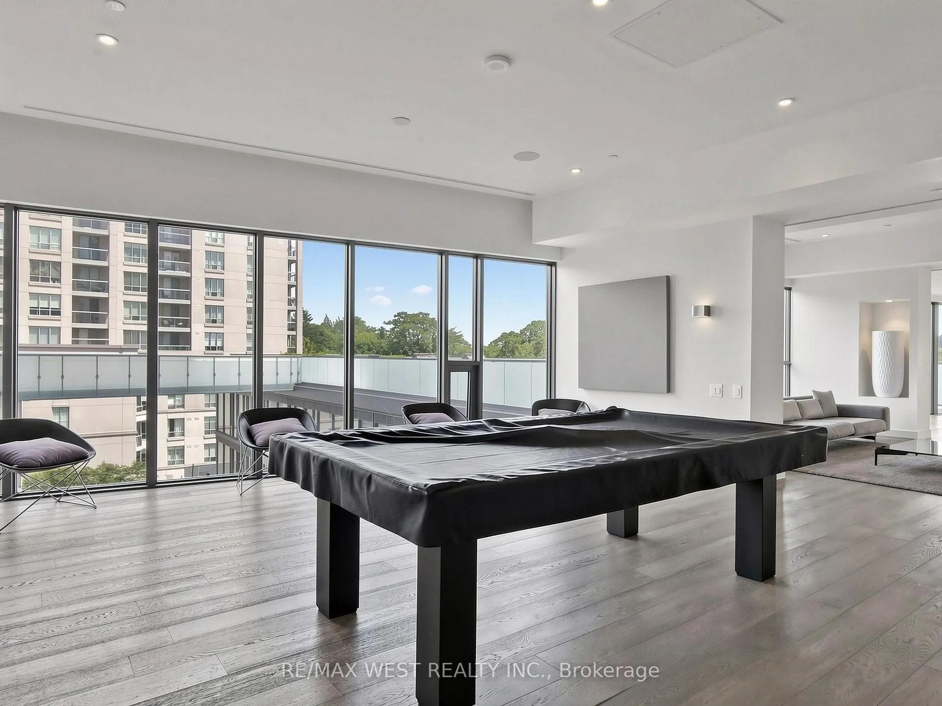 Photo 32 of Unit 314, 1815 Yonge Street, Toronto, Mount Pleasant West — HOMEH