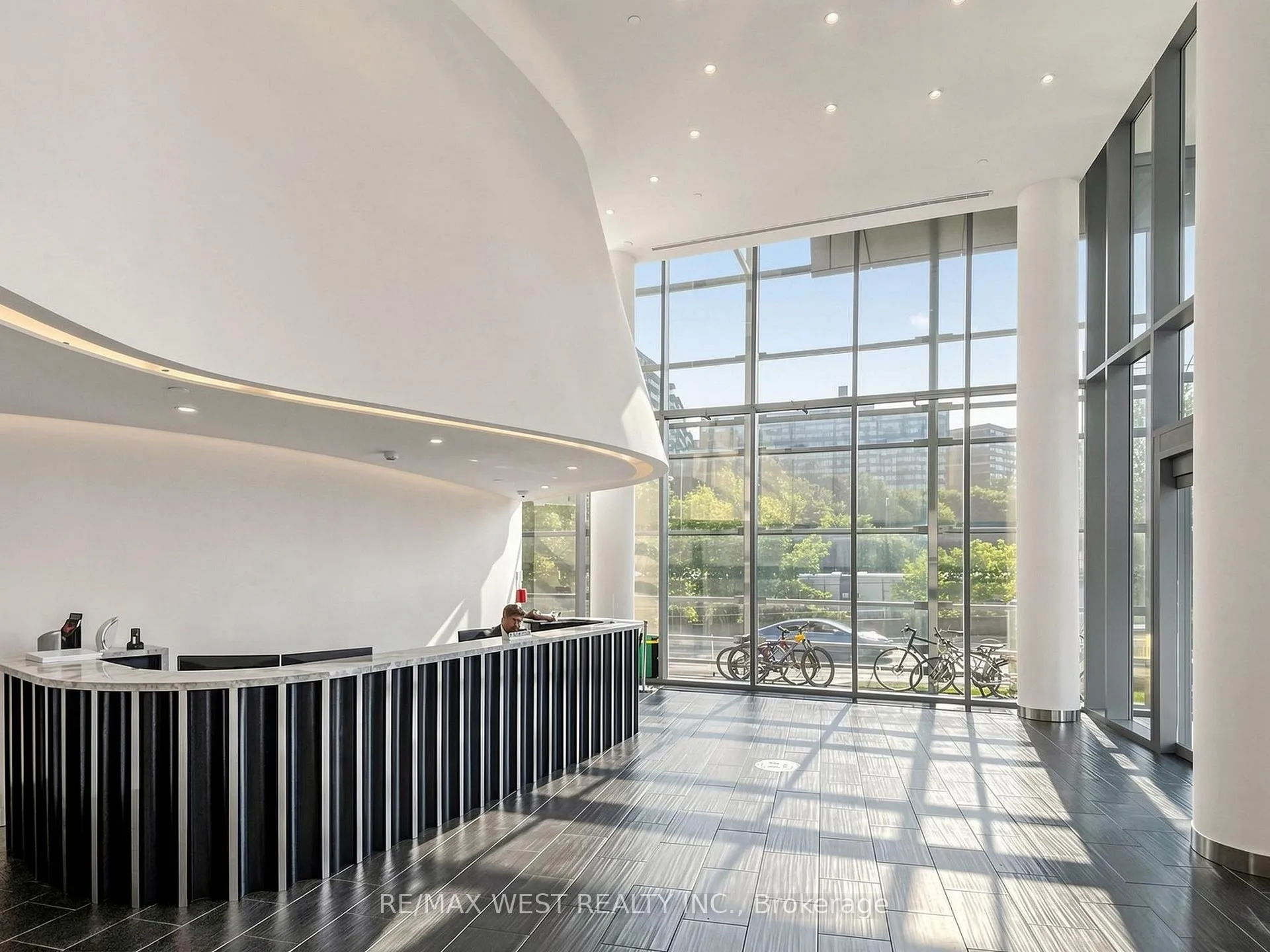 Photo 41 of Unit 314, 1815 Yonge Street, Toronto, Mount Pleasant West — HOMEH