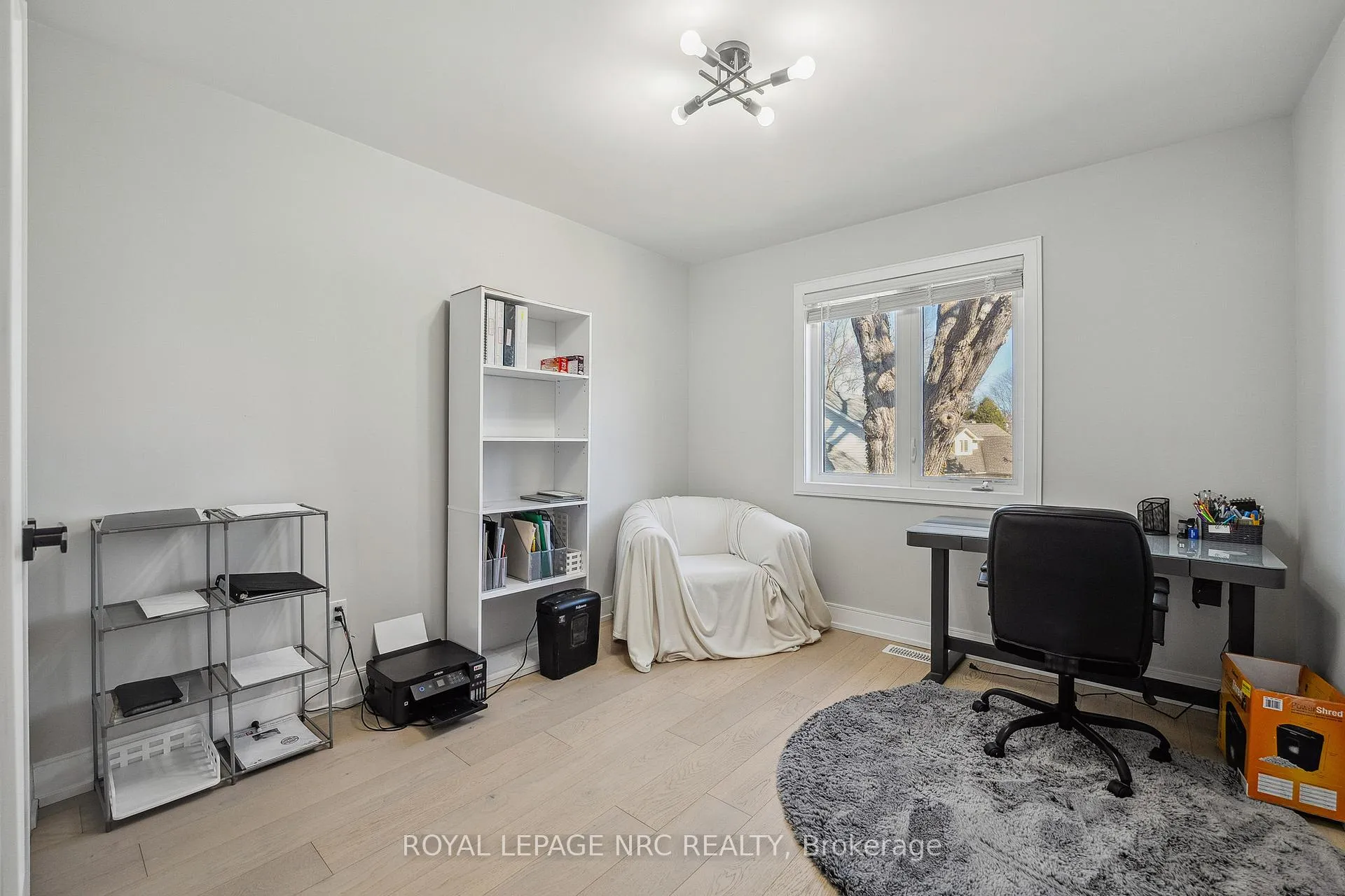 Photo 17 of Unit Upper, 668 Quaker Road, Welland, N. Welland — HOMEH