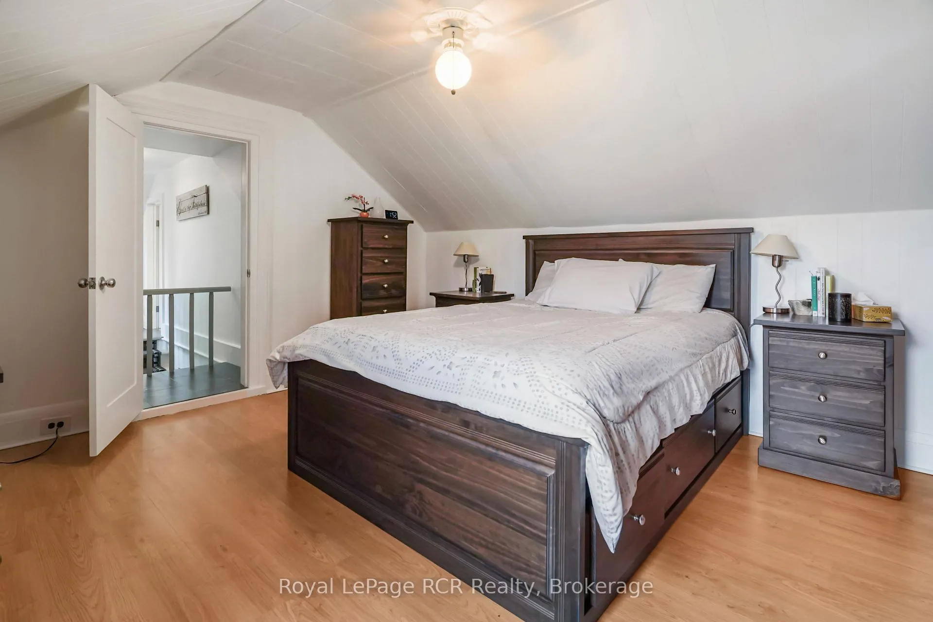 Photo 24 of 84322 Mcnabb Line, Huron East, Brussels — HOMEH
