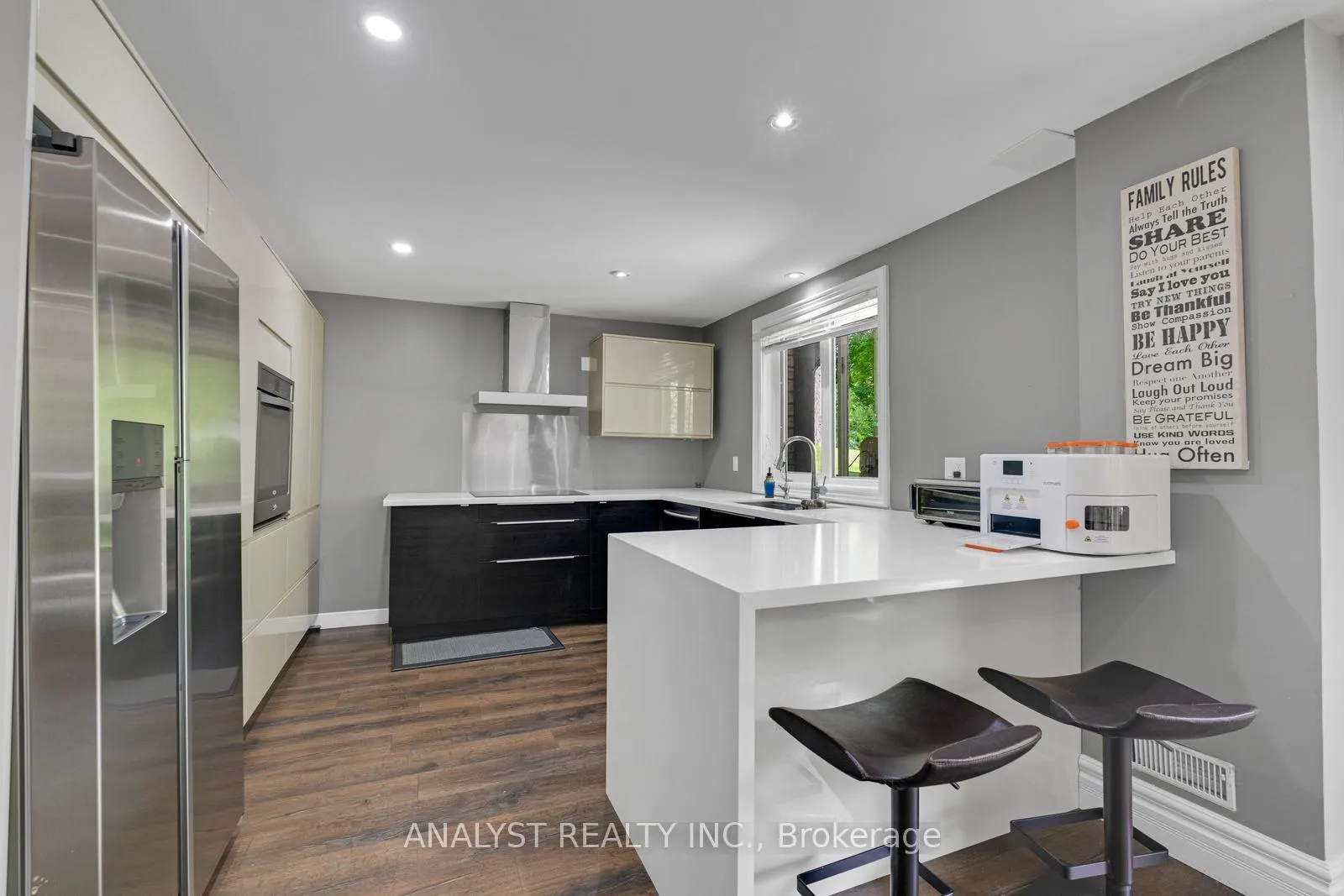 Photo 43 of 43 Belsite Court, Vaughan, Kleinburg — HOMEH