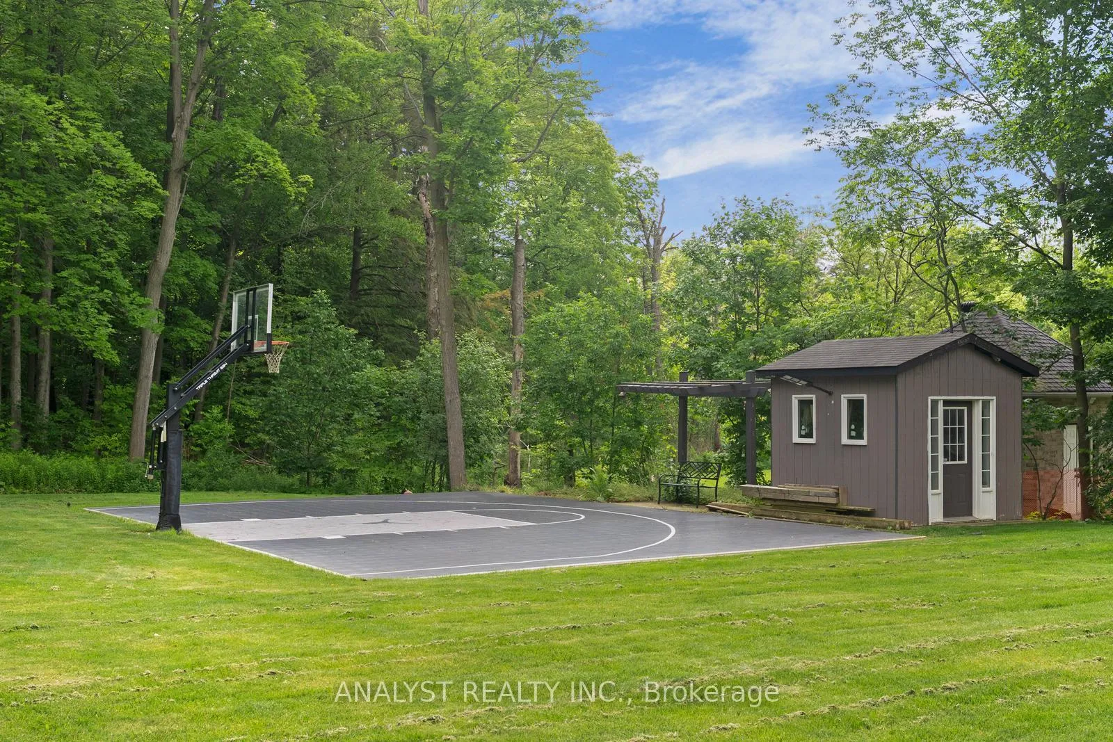 Photo 46 of 43 Belsite Court, Vaughan, Kleinburg — HOMEH
