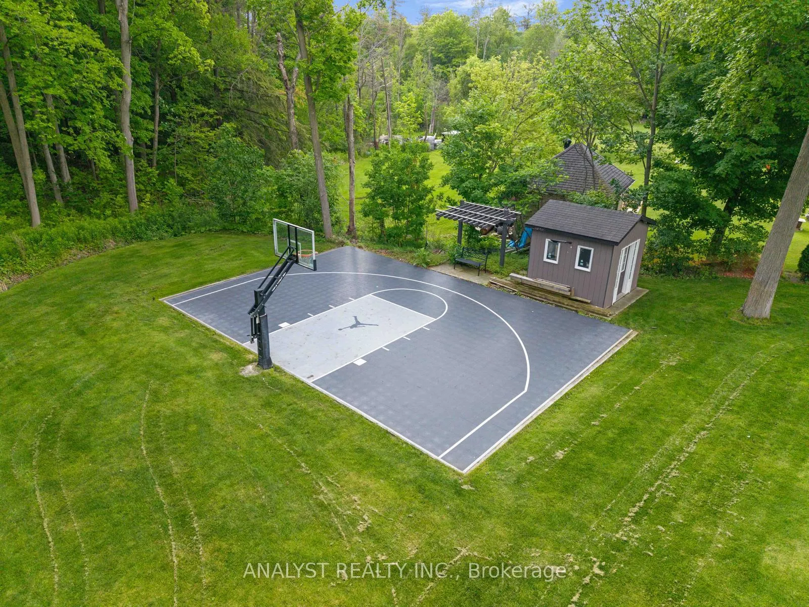 Photo 49 of 43 Belsite Court, Vaughan, Kleinburg — HOMEH