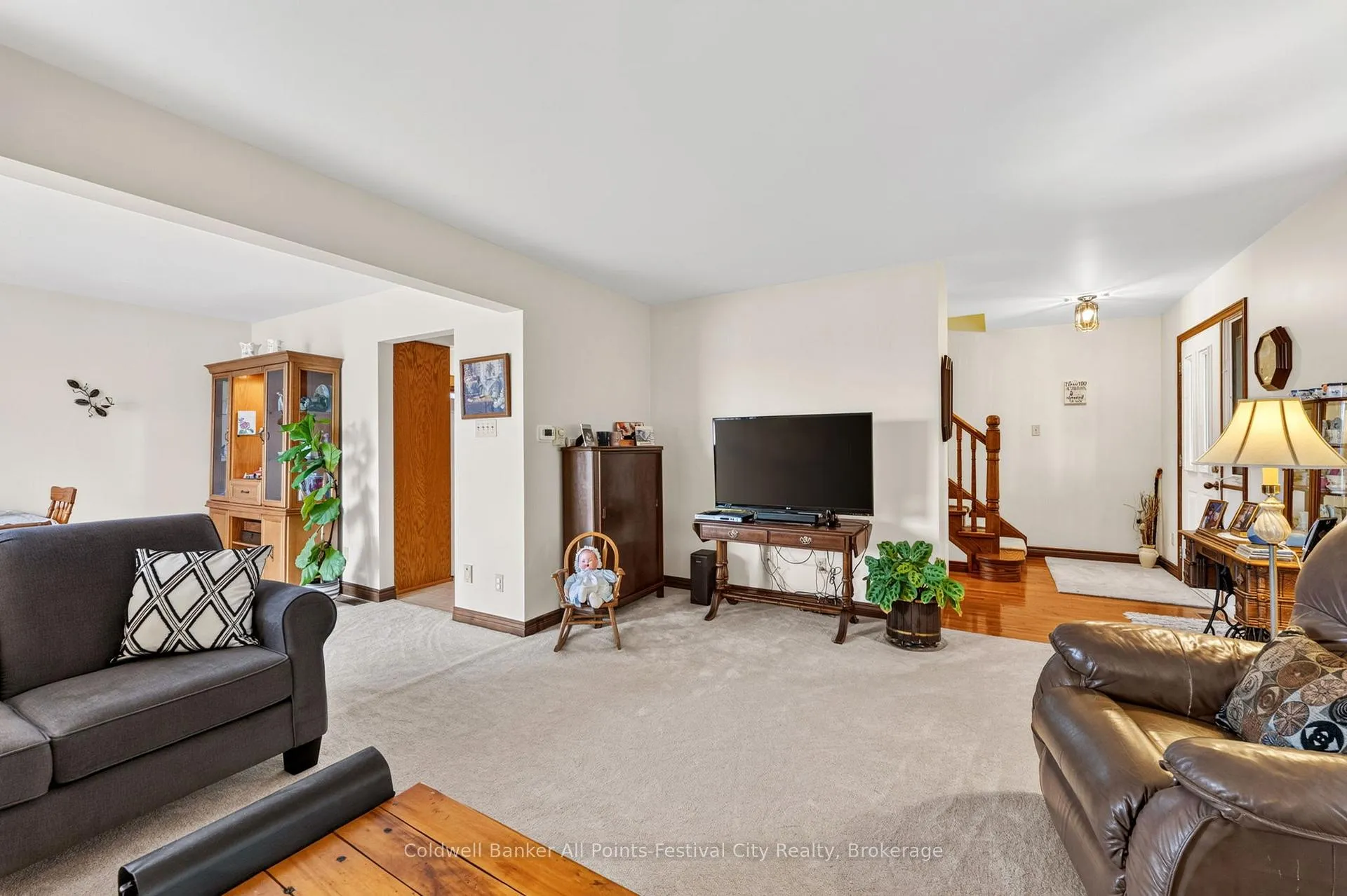 Photo 5 of 396 Eldon Street, Goderich, Goderich (Town) — HOMEH